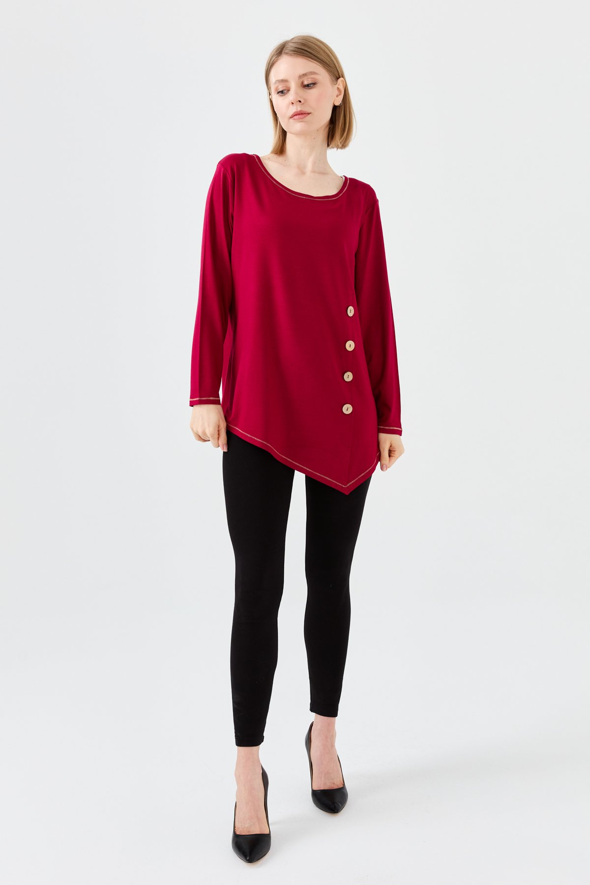23784Kadın Sıfır Yaka Önü Ahşap Düğmeli Penye Bluz Bordo