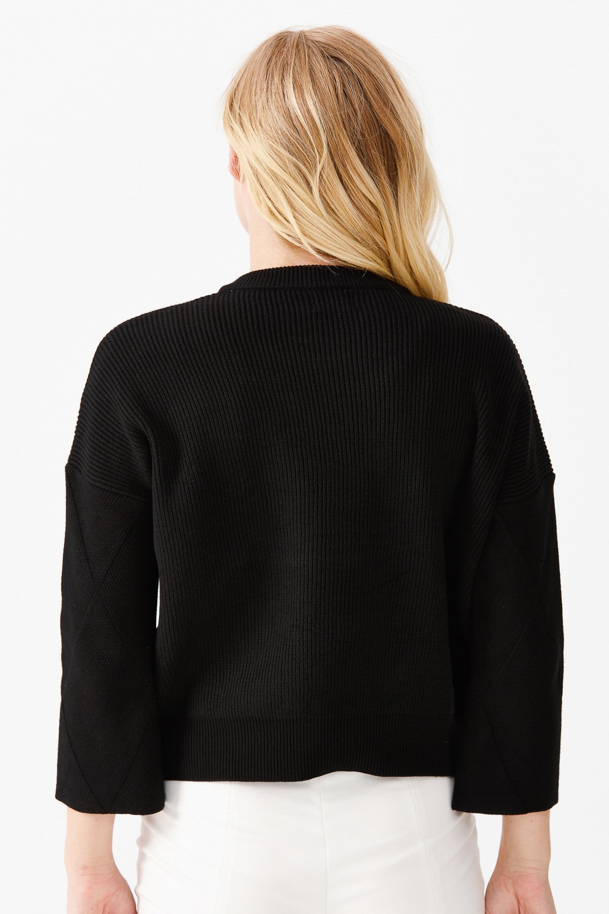 22050Женский короткий свитер с круглым вырезом и узором ромбы спереди, черный