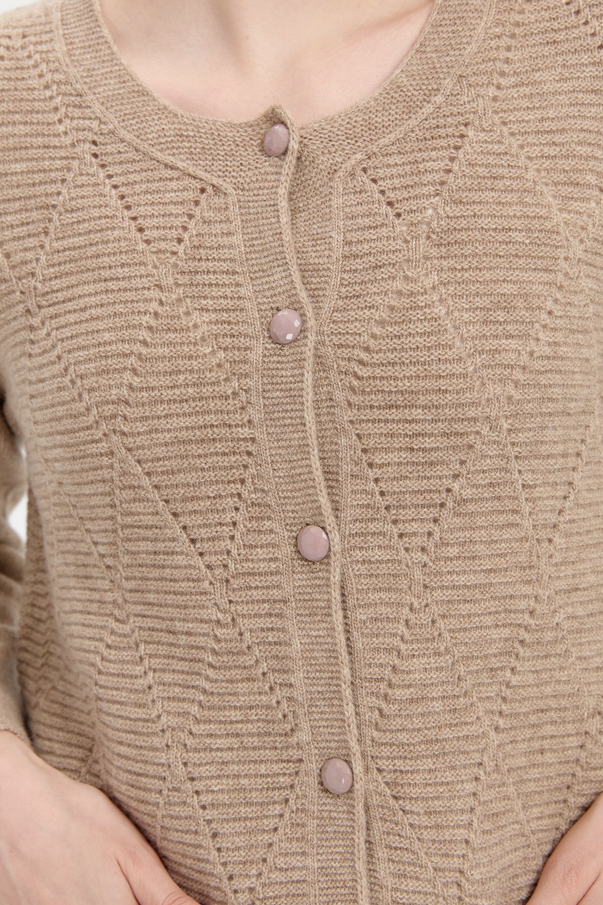 24202Kadın Sıfır Yaka Önü Baklava Örgü Dikişsiz Yün Hırka K.Bej