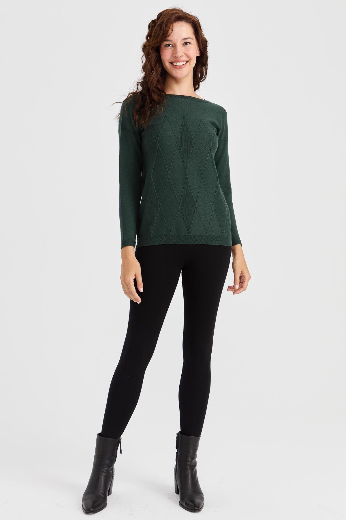 23155Kadın Sıfır Yaka Önü Baklava Örgü Kazak Yeşil