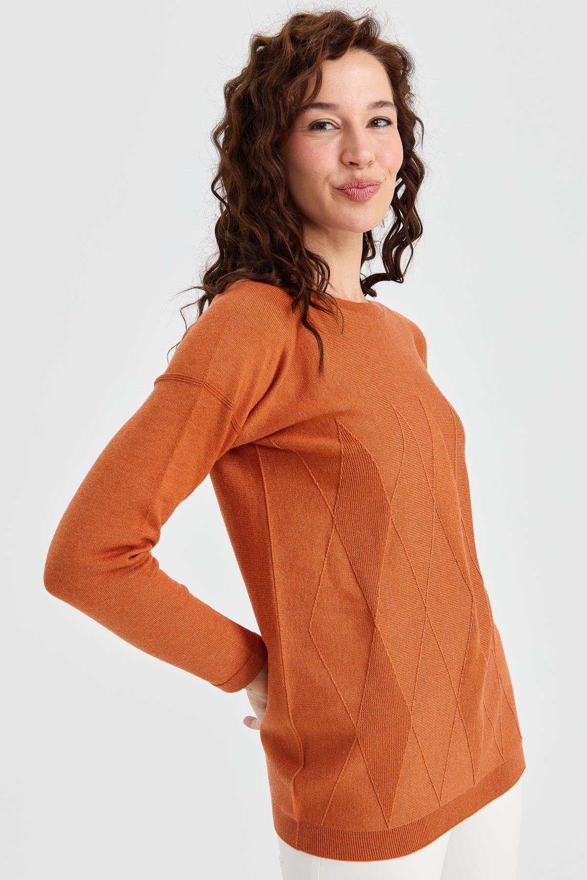 23155Kadın Sıfır Yaka Önü Baklava Örgü Kazak Turuncu