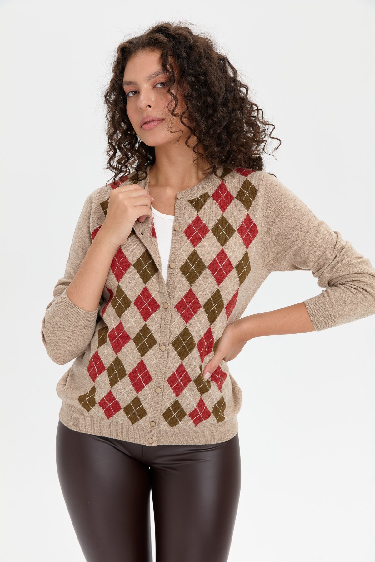 24039Kadın Sıfır Yaka Önü Baklavalı Yün Hırka K.Bej