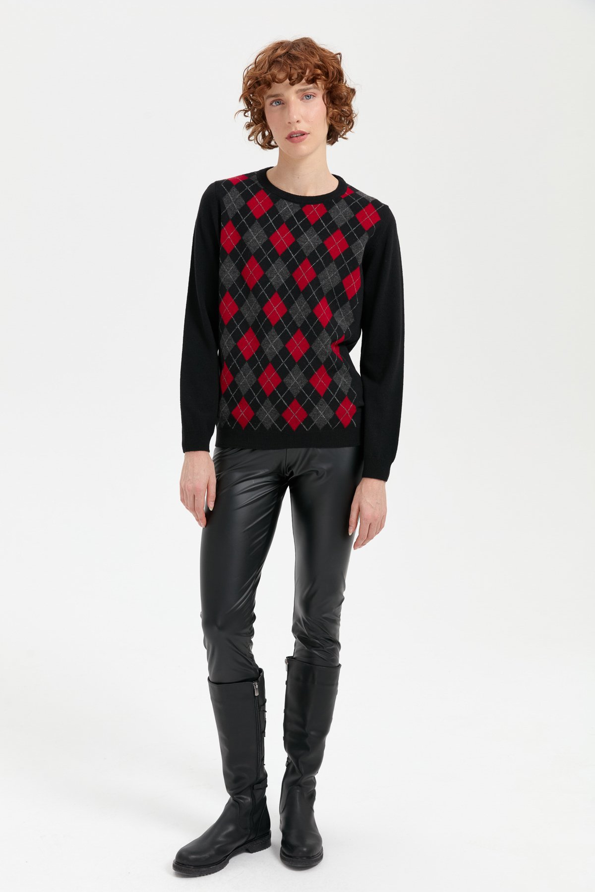 24035Kadın Sıfır Yaka Önü Baklavalı Yün Kazak Siyah