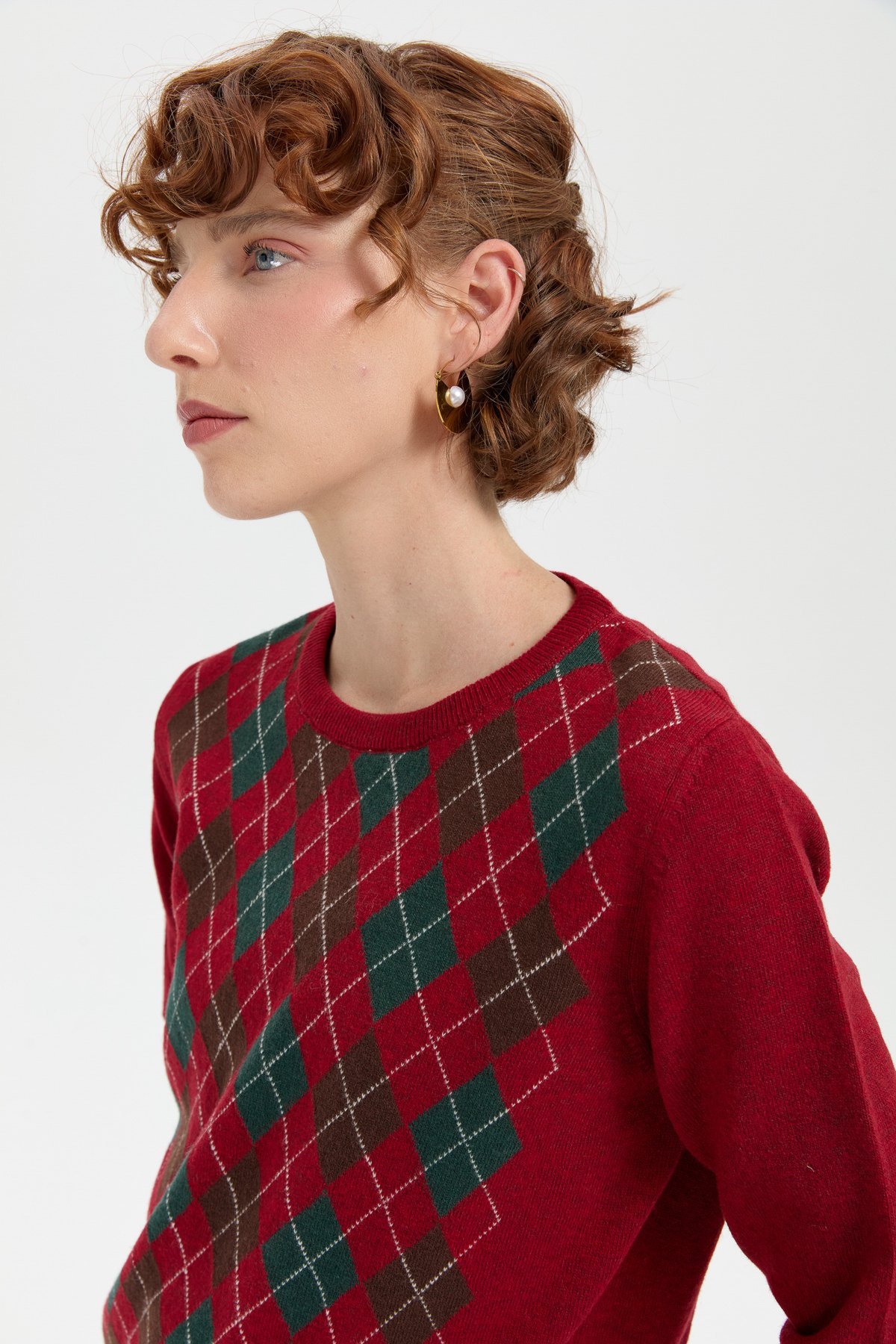 24035Kadın Sıfır Yaka Önü Baklavalı Yün Kazak V.Kırmızı