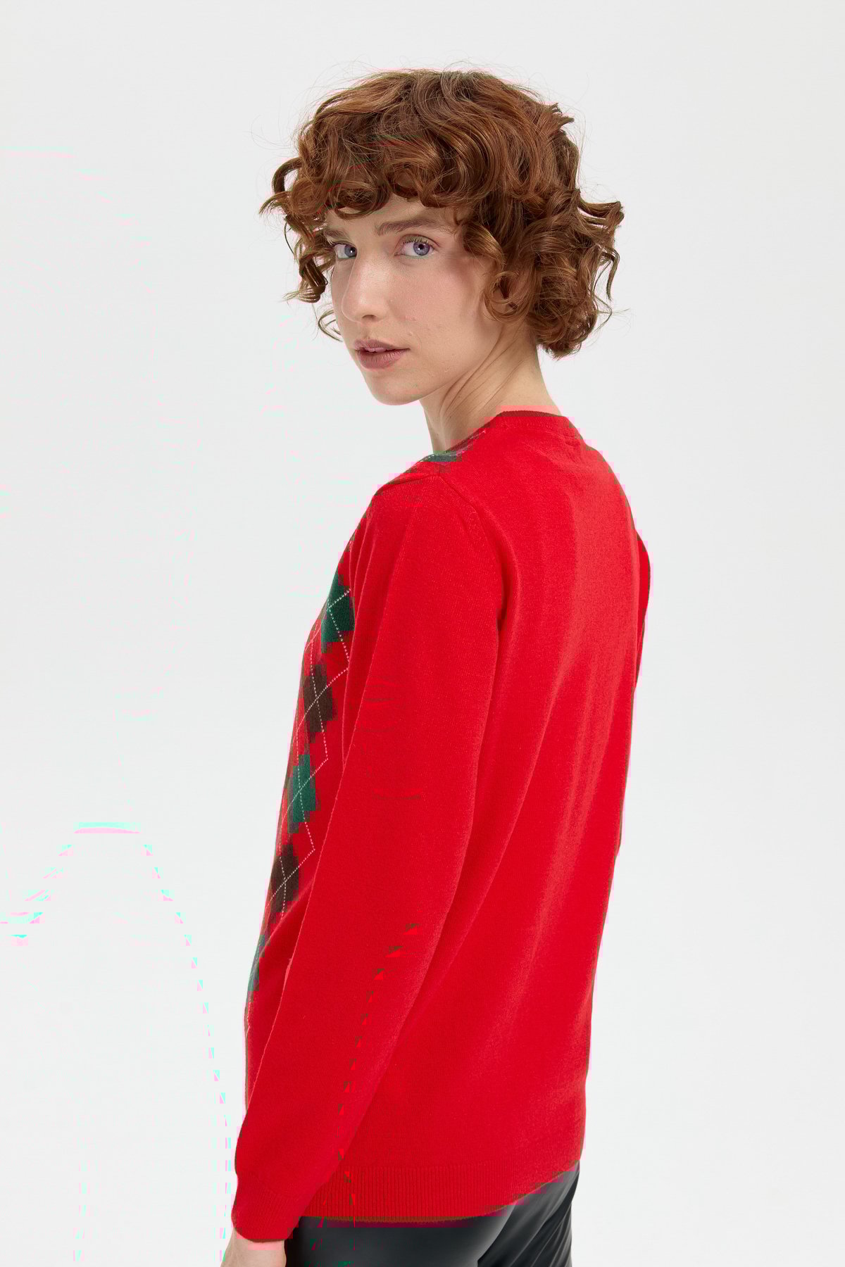 24035Kadın Sıfır Yaka Önü Baklavalı Yün Kazak Mercan