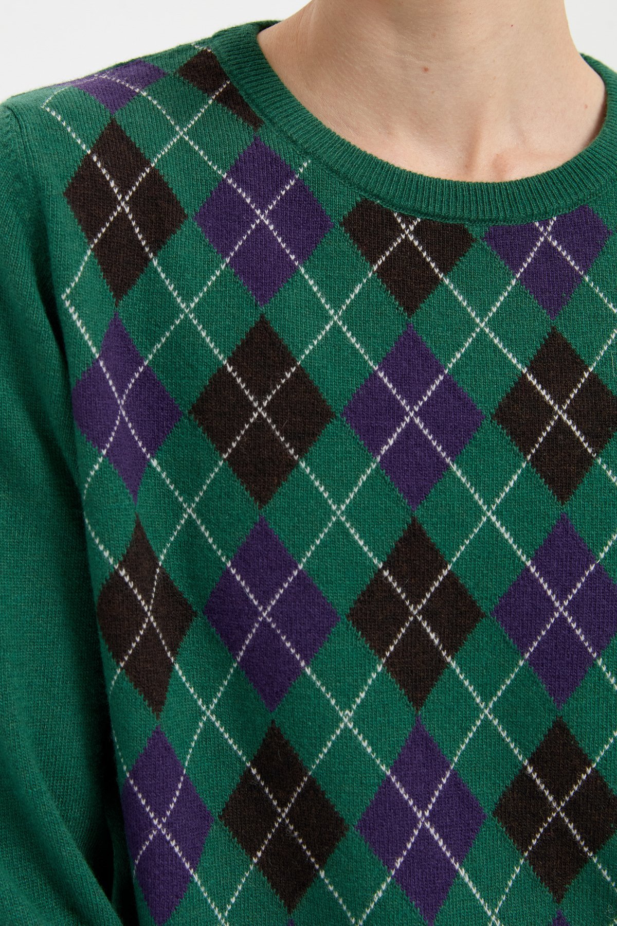 24035Kadın Sıfır Yaka Önü Baklavalı Yün Kazak Ö.Başı