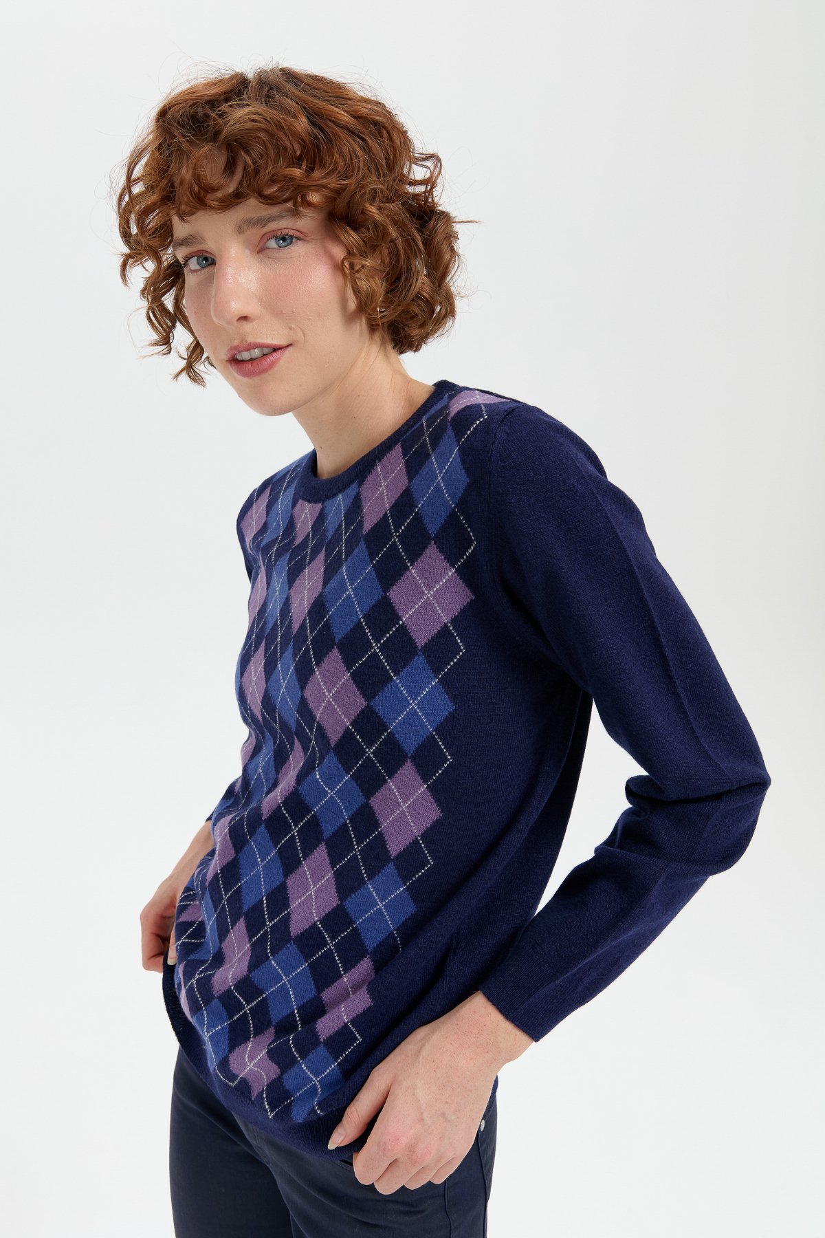 24035Kadın Sıfır Yaka Önü Baklavalı Yün Kazak Y.A.Lacivert