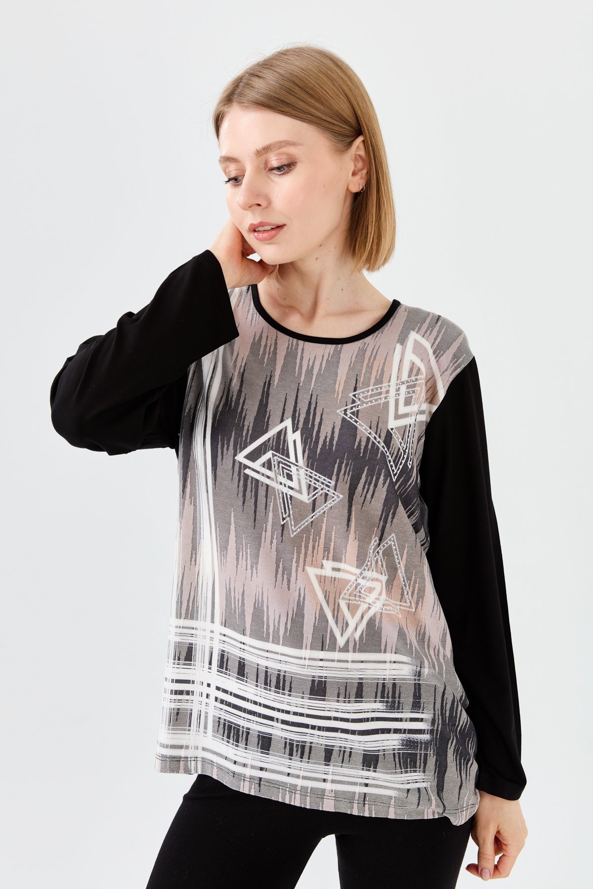 23763Kadın Sıfır Yaka Önü Baskılı Taşlı Penye Bluz Siyah