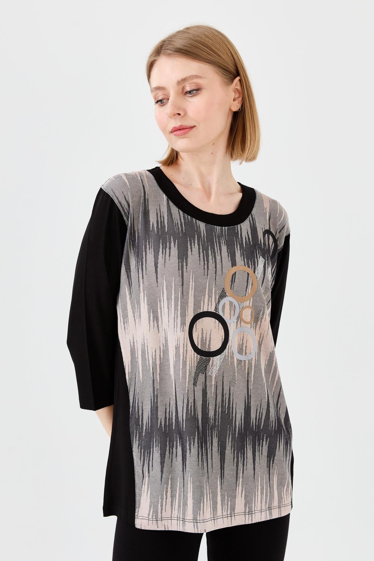 23759Kadın Sıfır Yaka Önü Desenli Penye Bluz Siyah