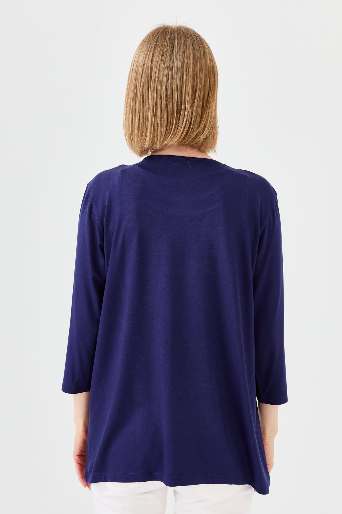 23759Kadın Sıfır Yaka Önü Desenli Penye Bluz Lacivert