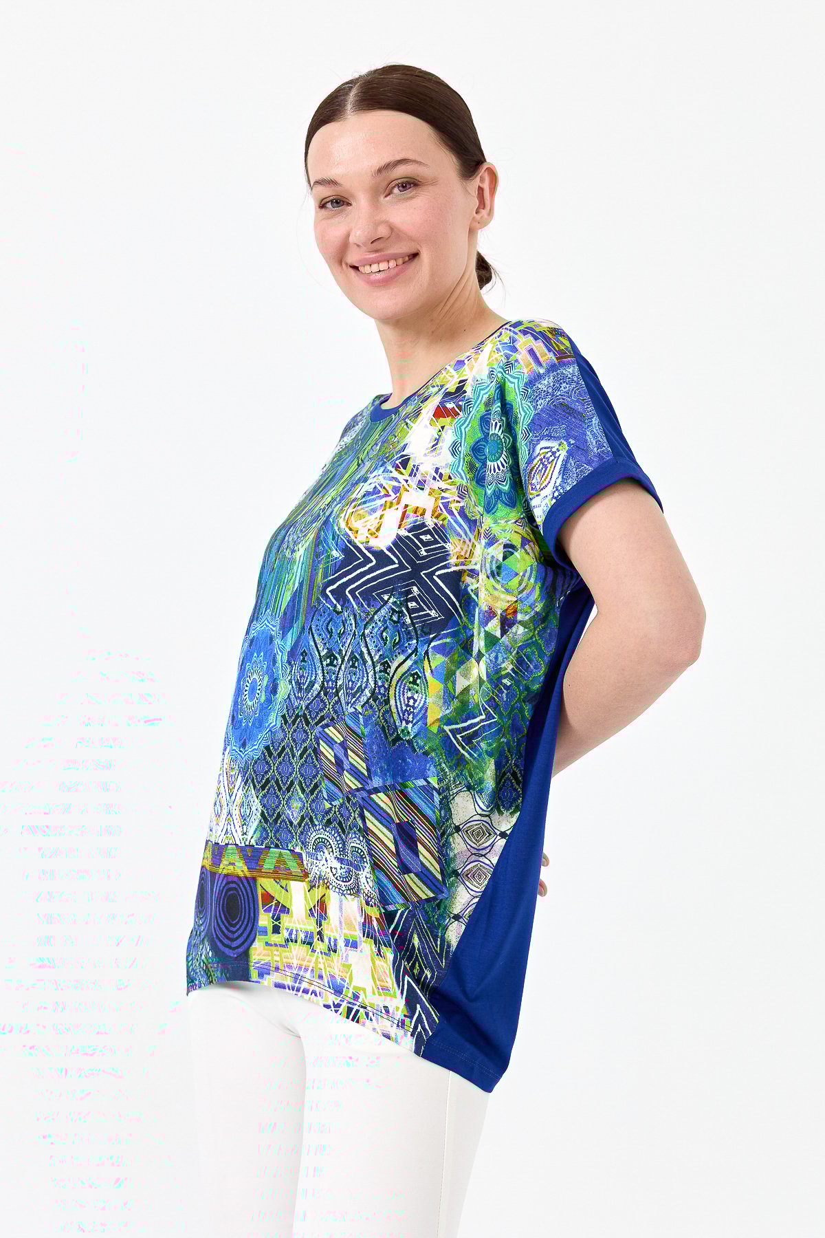 23712Kadın Sıfır Yaka Önü Desenli Penye T-shirt Saks