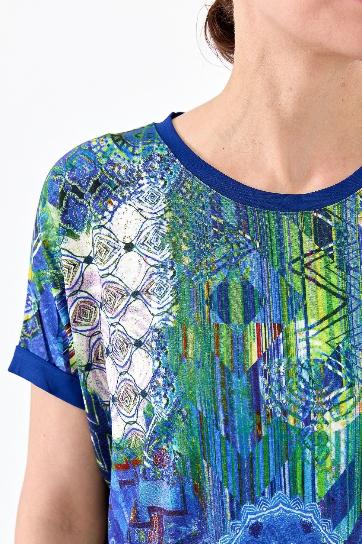 23712Kadın Sıfır Yaka Önü Desenli Penye T-shirt Saks