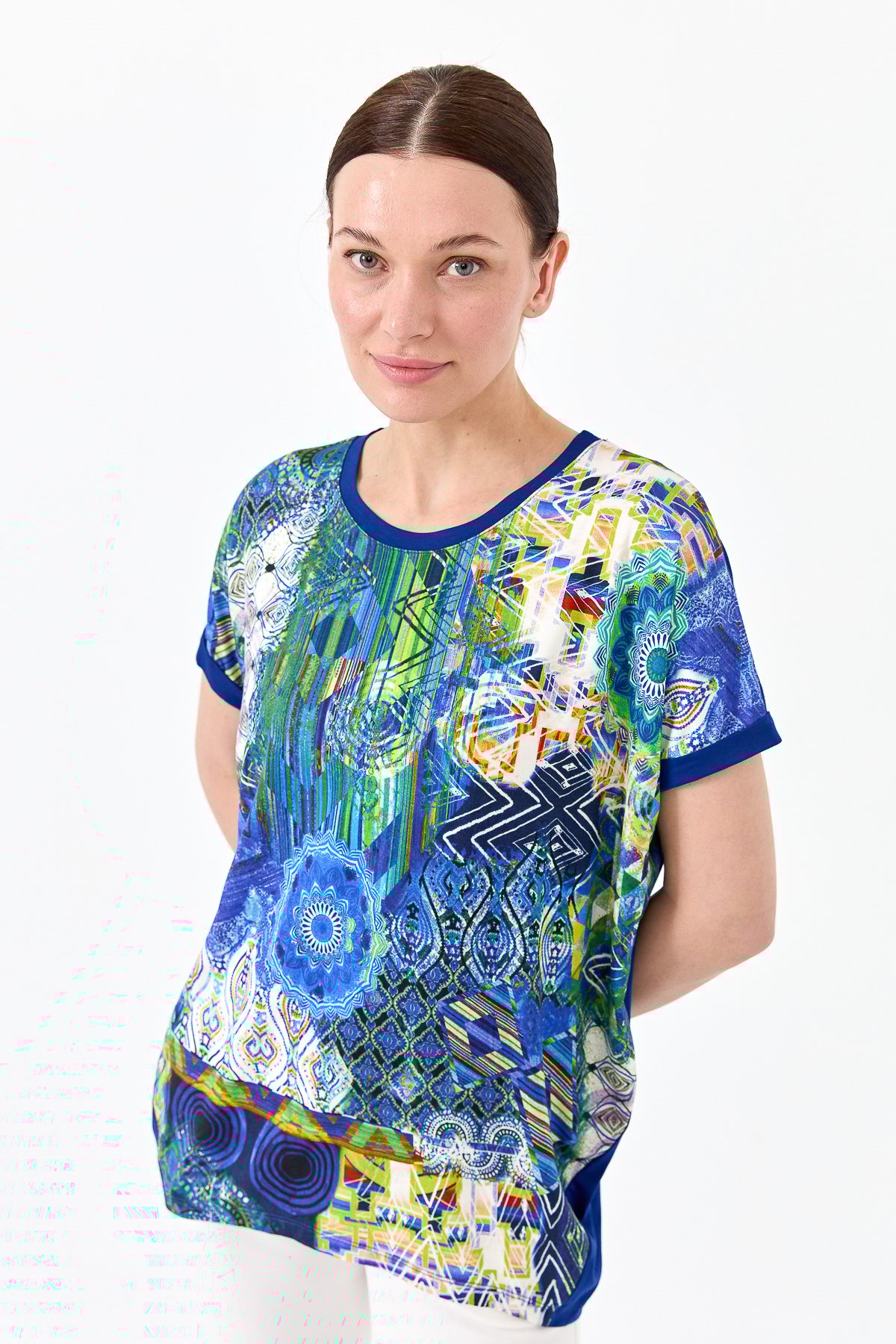 23712Kadın Sıfır Yaka Önü Desenli Penye T-shirt Saks