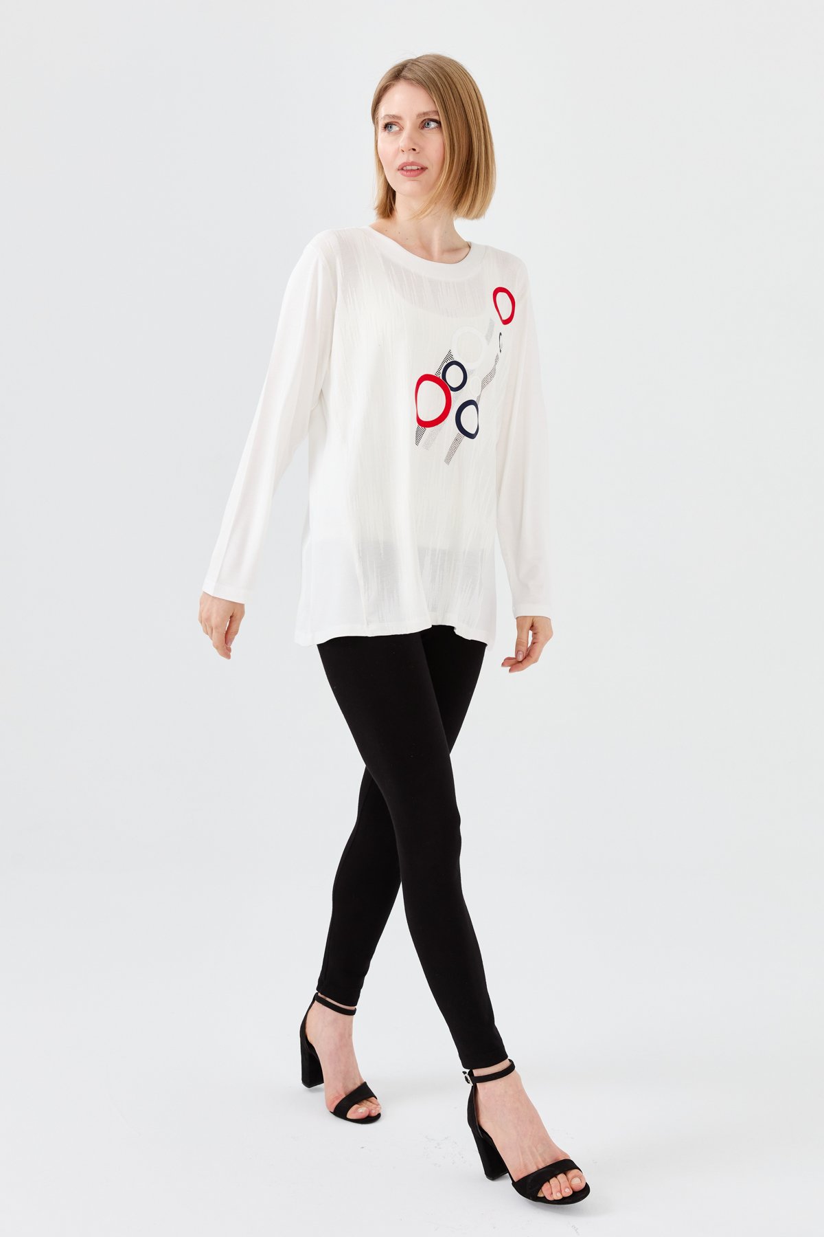 23760Kadın Sıfır Yaka Önü Desenli Uzun Kollu Penye Bluz Kemik