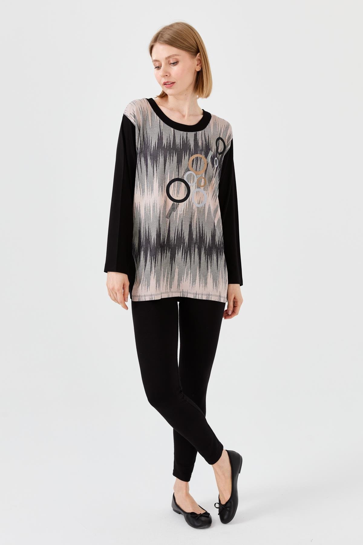 23760Kadın Sıfır Yaka Önü Desenli Uzun Kollu Penye Bluz Siyah