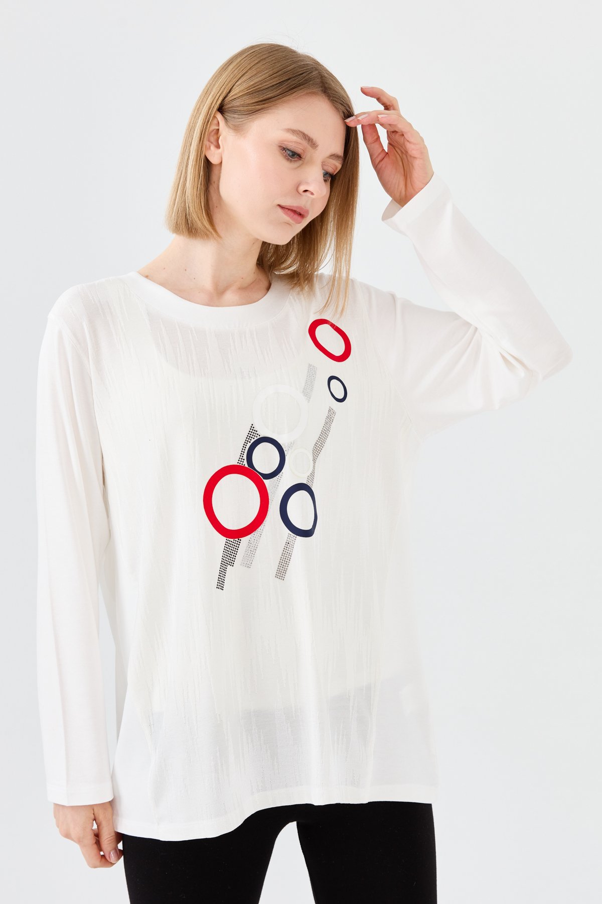 23760Kadın Sıfır Yaka Önü Desenli Uzun Kollu Penye Bluz Kemik