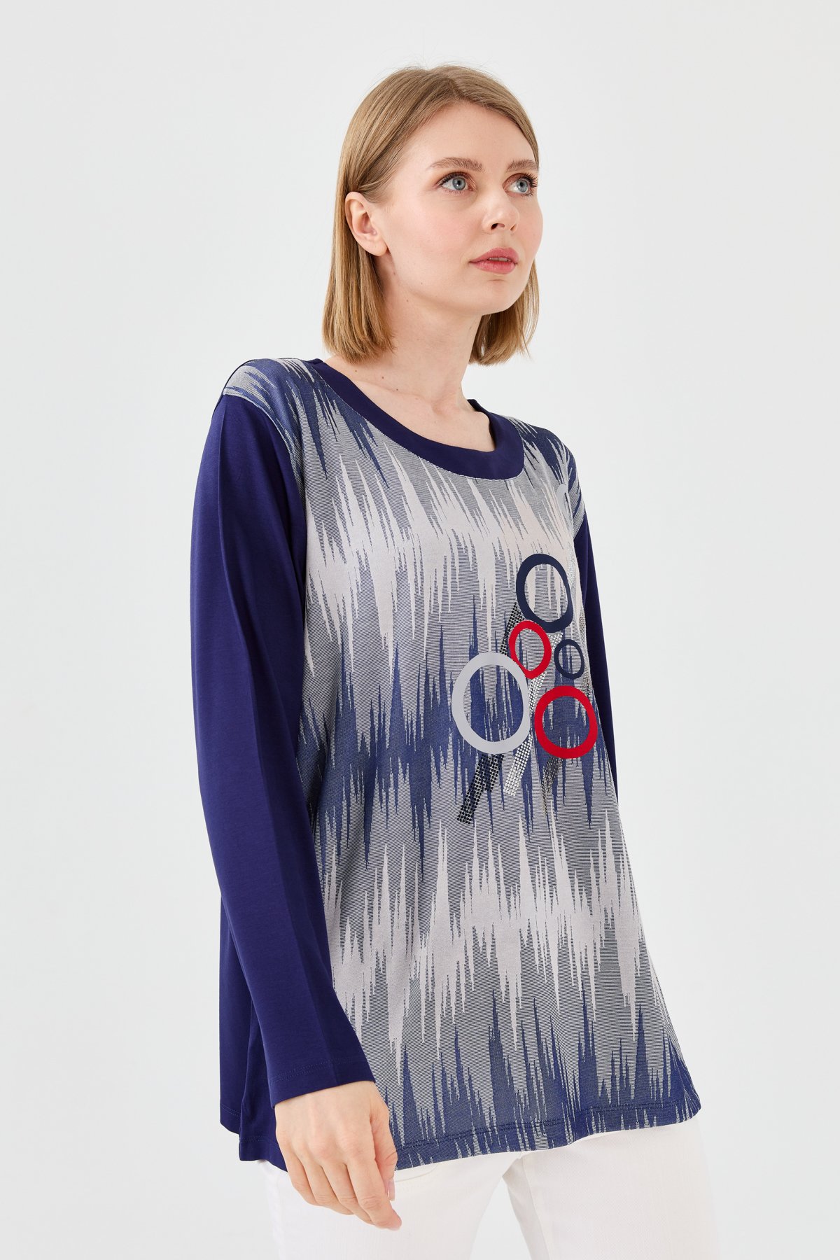 23760Kadın Sıfır Yaka Önü Desenli Uzun Kollu Penye Bluz Lacivert