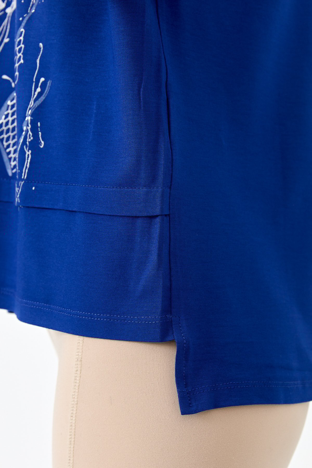 22720Kadın Sıfır Yaka Önü File Baskılı Penye T-shirt Saks