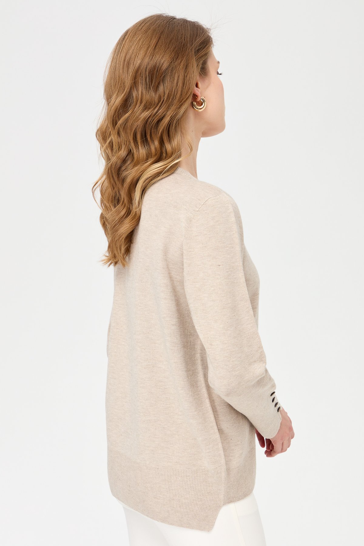 23331Kadın Sıfır Yaka Önü Kısa Arkası Uzun Kazak Bej