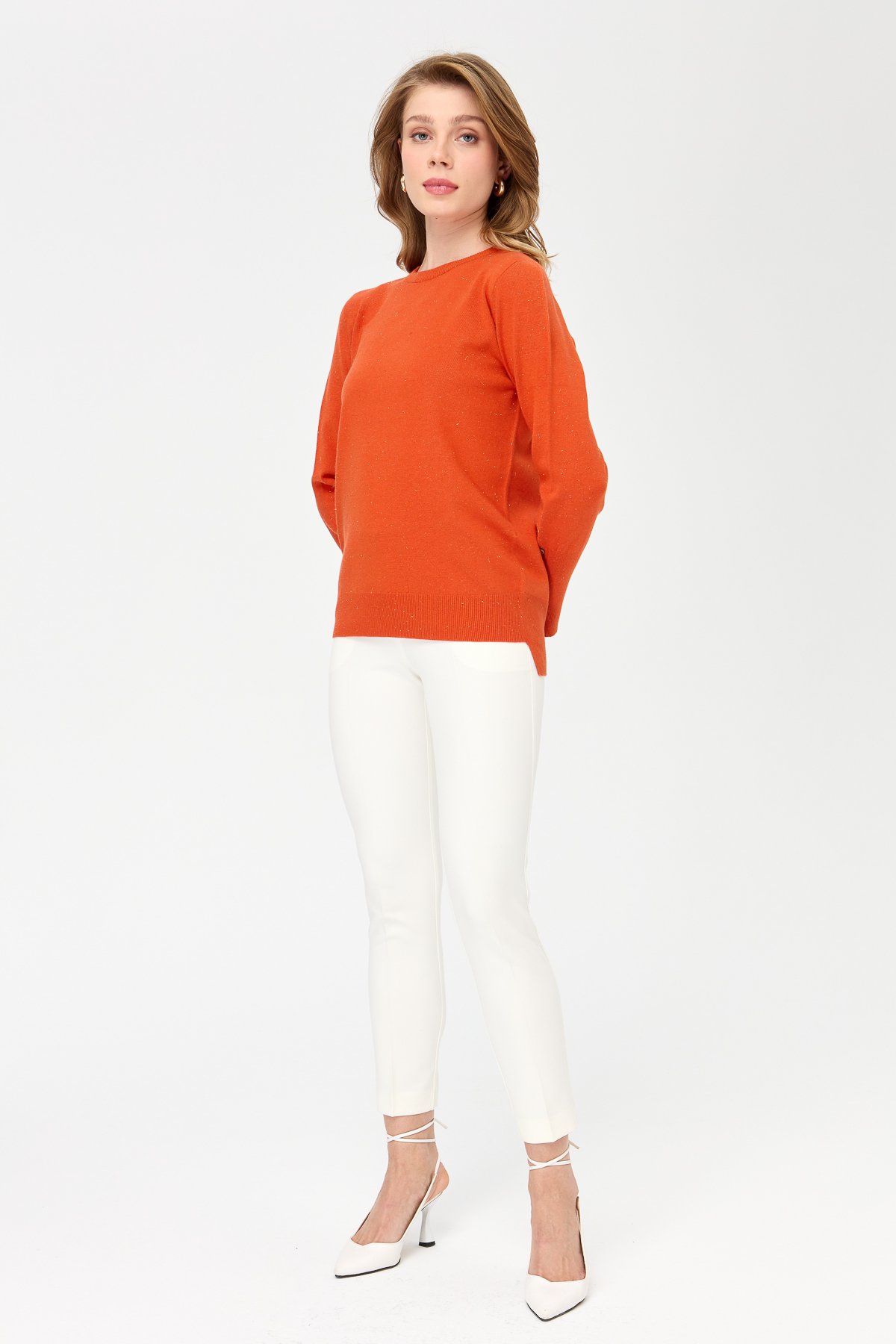 23331Kadın Sıfır Yaka Önü Kısa Arkası Uzun Kazak Portakal