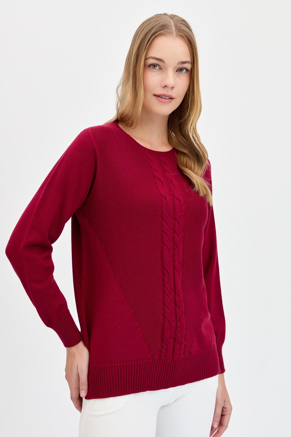 24185Kadın Sıfır Yaka Önü Saç Örgülü Kazak V.Çürüğü