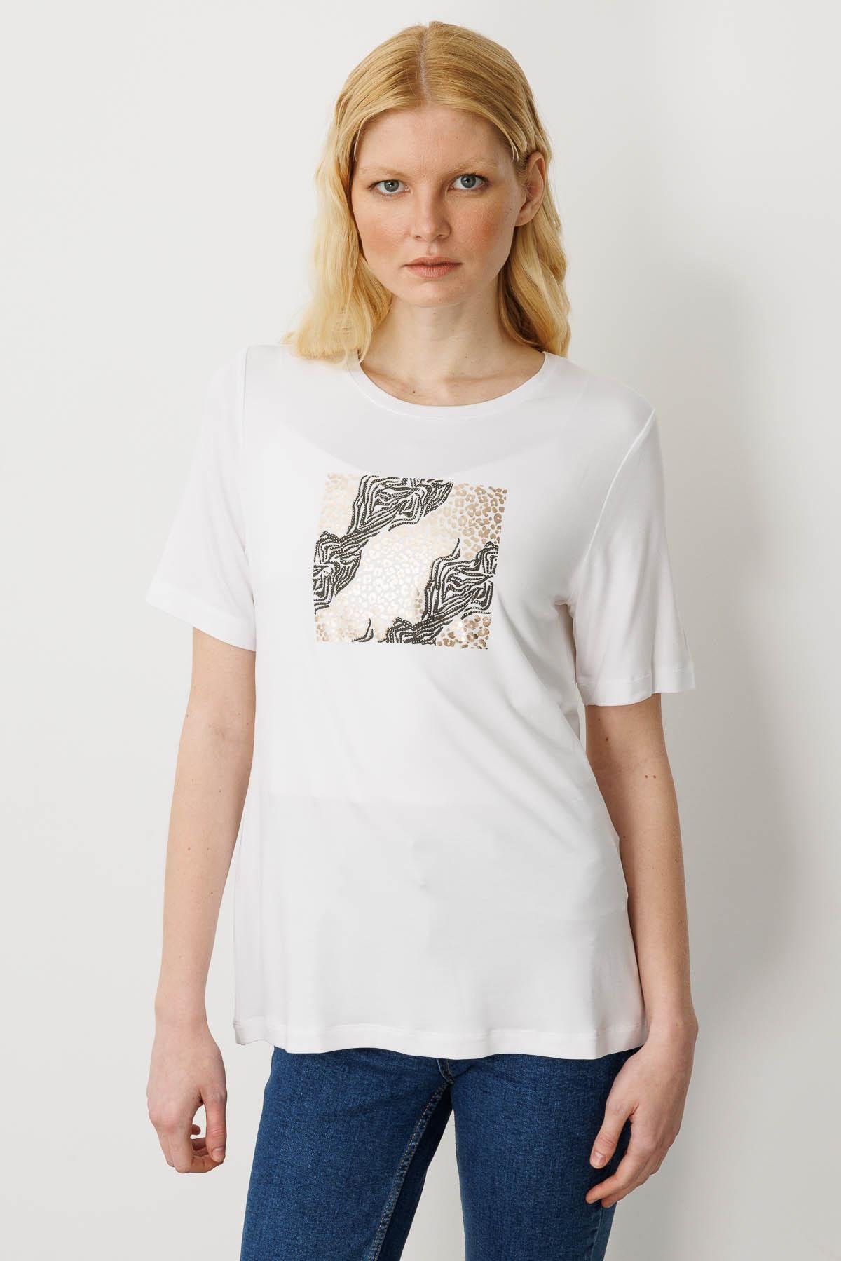 25834Kadın Sıfır Yaka Önü Taş Baskılı Penye T-shirt Ekru