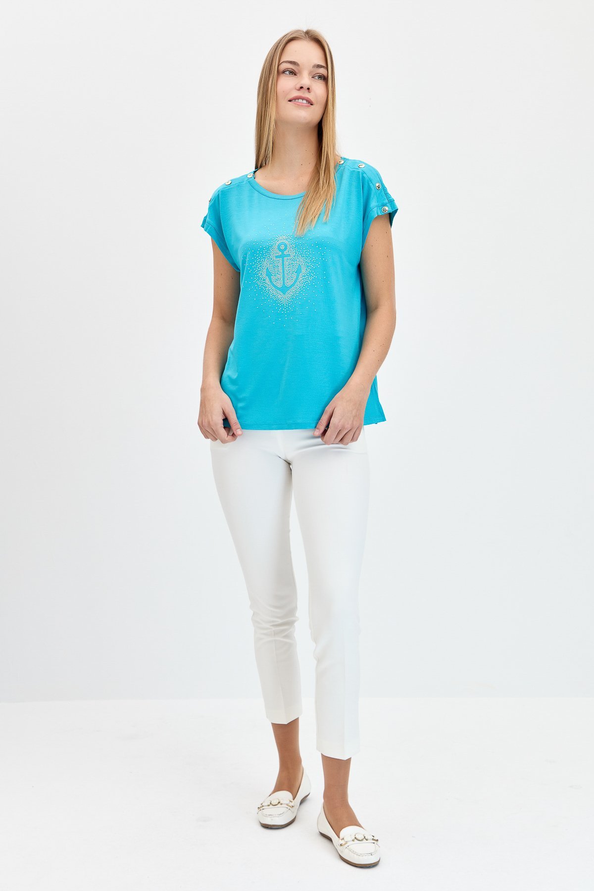 KMY24024Kadın Sıfır Yaka Önü Taşlı Çapalı Tshirt Mavi