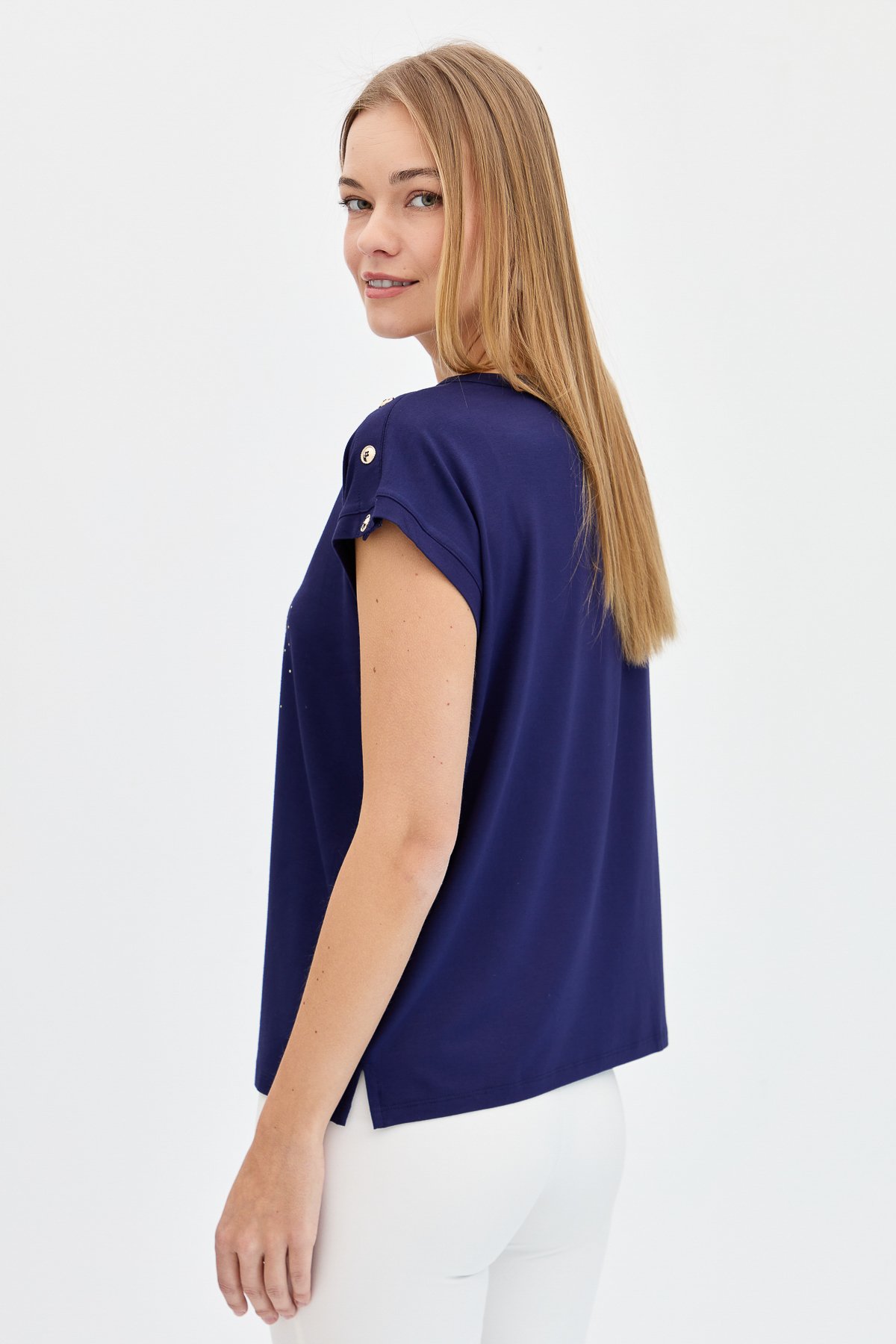 KMY24024Kadın Sıfır Yaka Önü Taşlı Çapalı Tshirt Lacivert