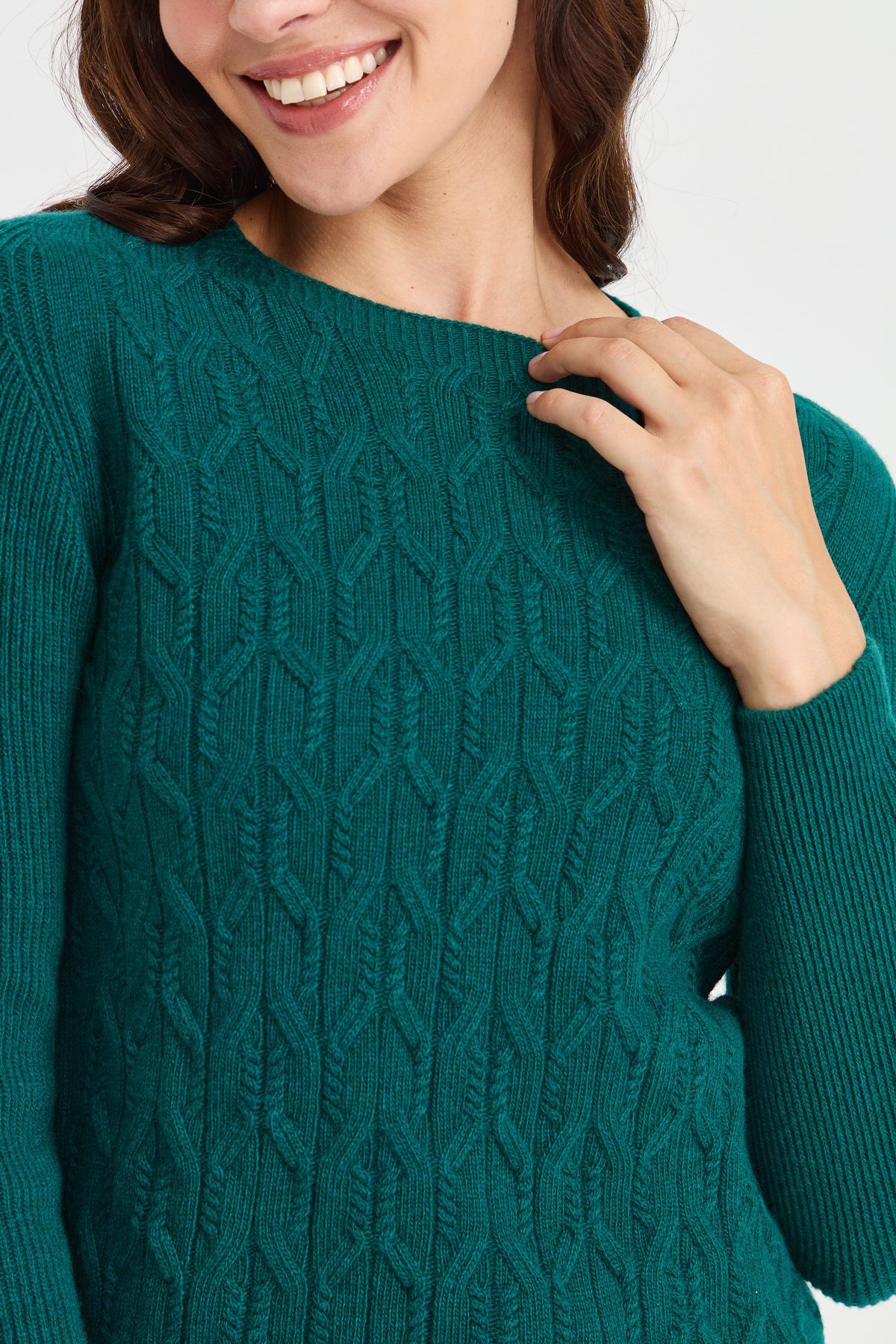 23152Kadın Sıfır Yaka Önü Yürütmeli Yün Kazak K.Ö.başı