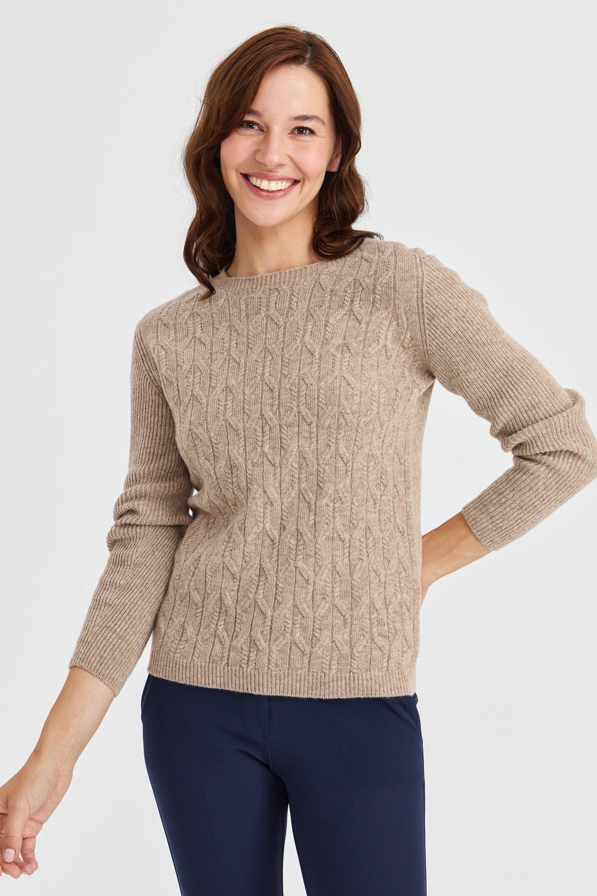 23152Kadın Sıfır Yaka Önü Yürütmeli Yün Kazak K.Bej