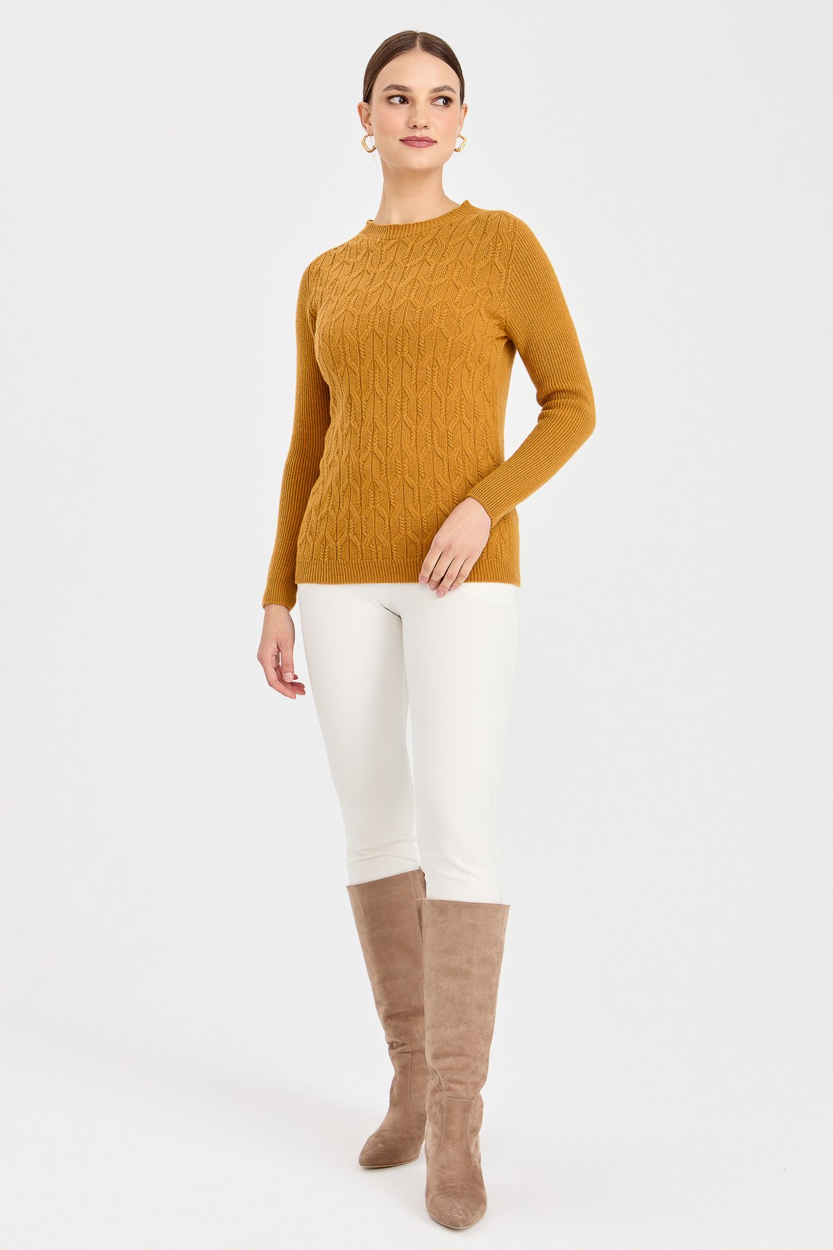 23152Kadın Sıfır Yaka Önü Yürütmeli Yün Kazak Hardal