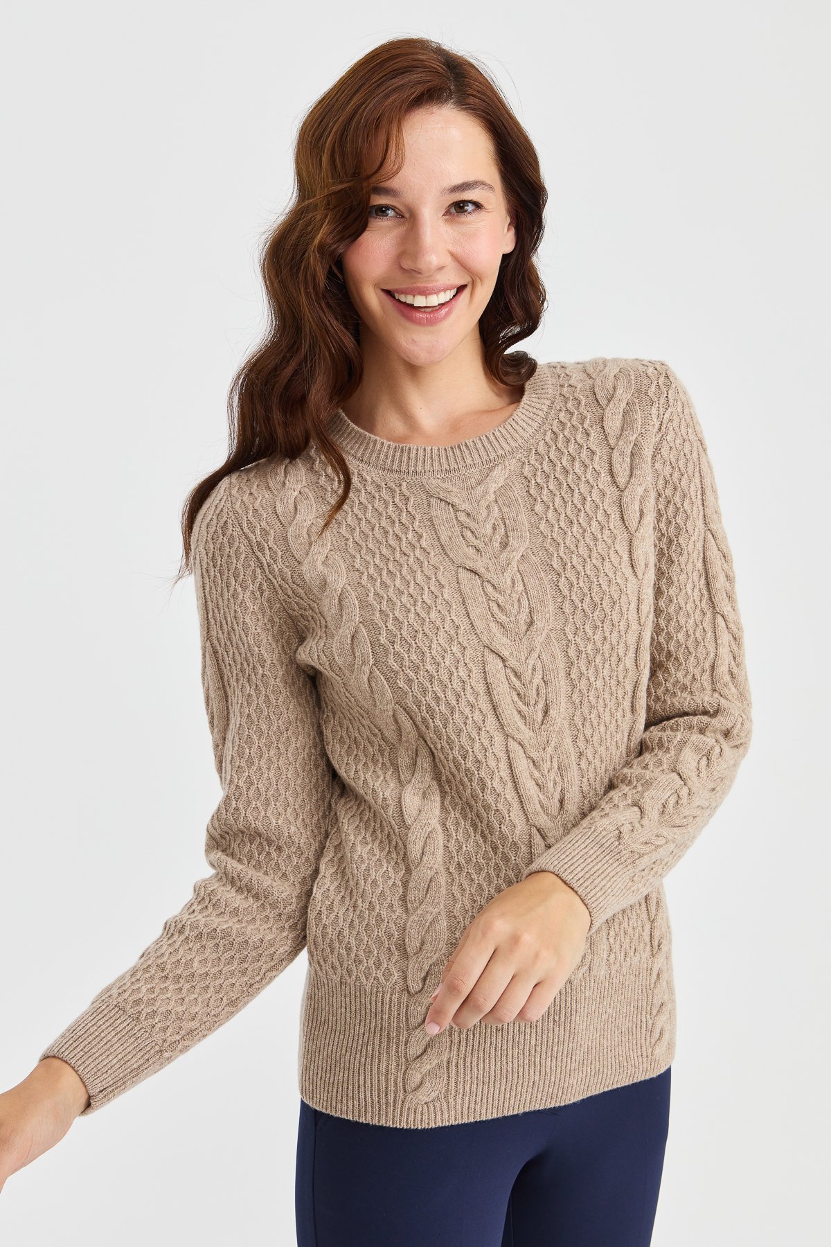 23034Kadın Sıfır Yaka Ortası Saç Örgü Yün Kazak K.Bej