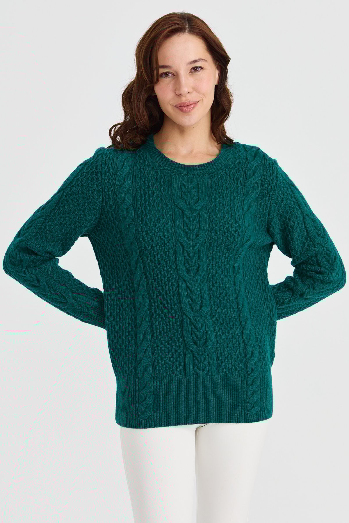 23034Kadın Sıfır Yaka Ortası Saç Örgü Yün Kazak K.Ö.başı