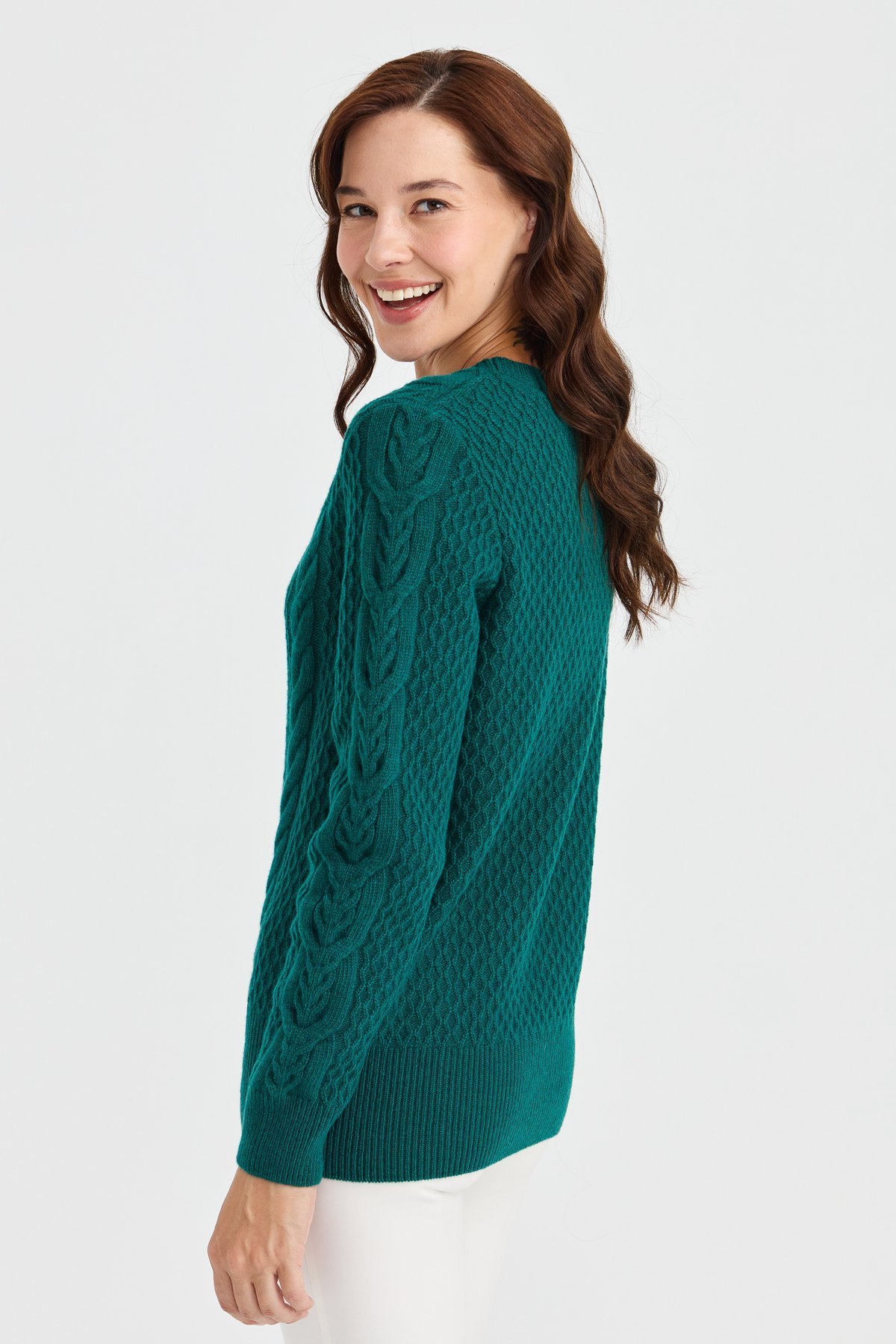 23034Kadın Sıfır Yaka Ortası Saç Örgü Yün Kazak K.Ö.başı