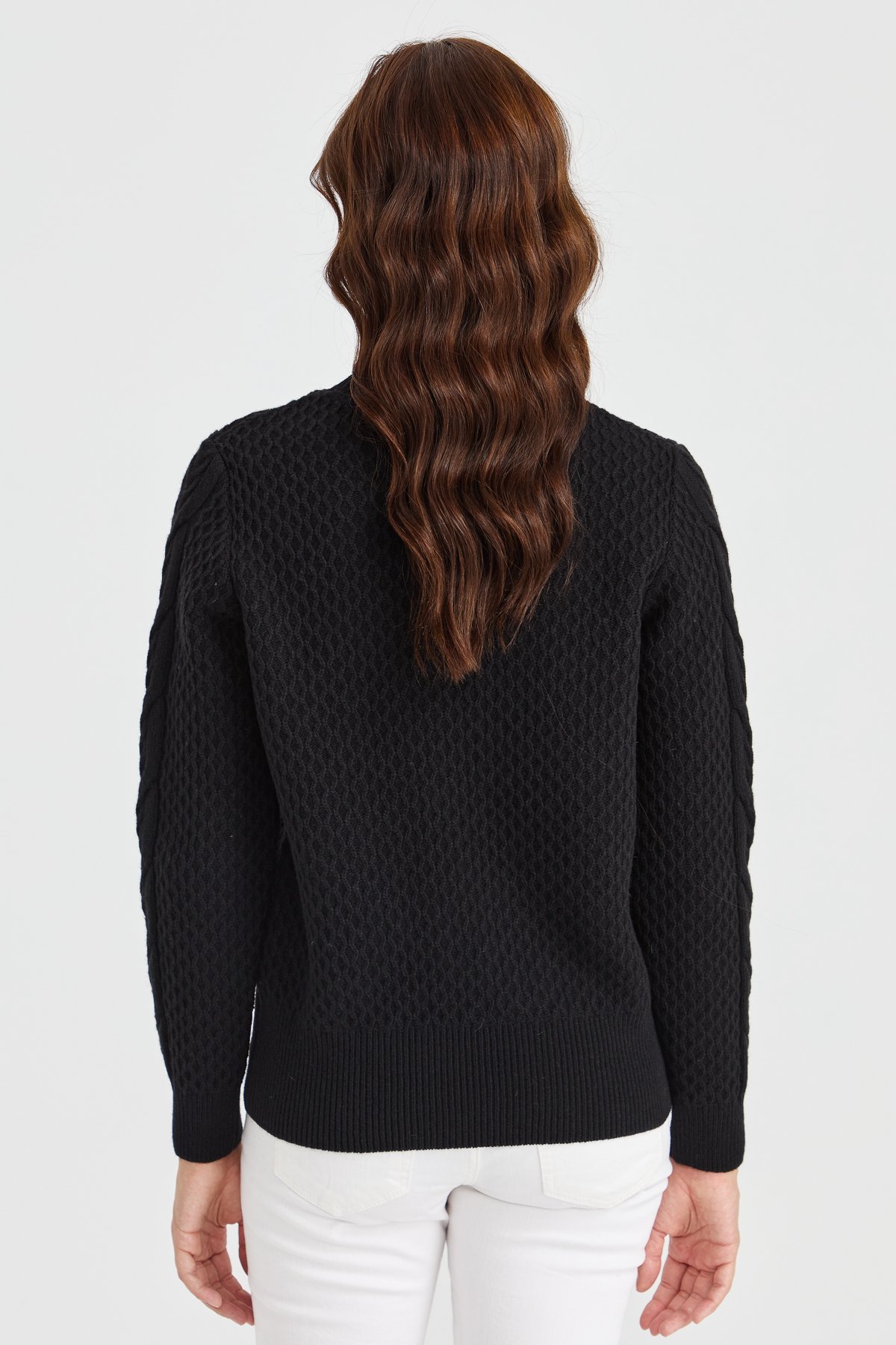 23034Kadın Sıfır Yaka Ortası Saç Örgü Yün Kazak Siyah