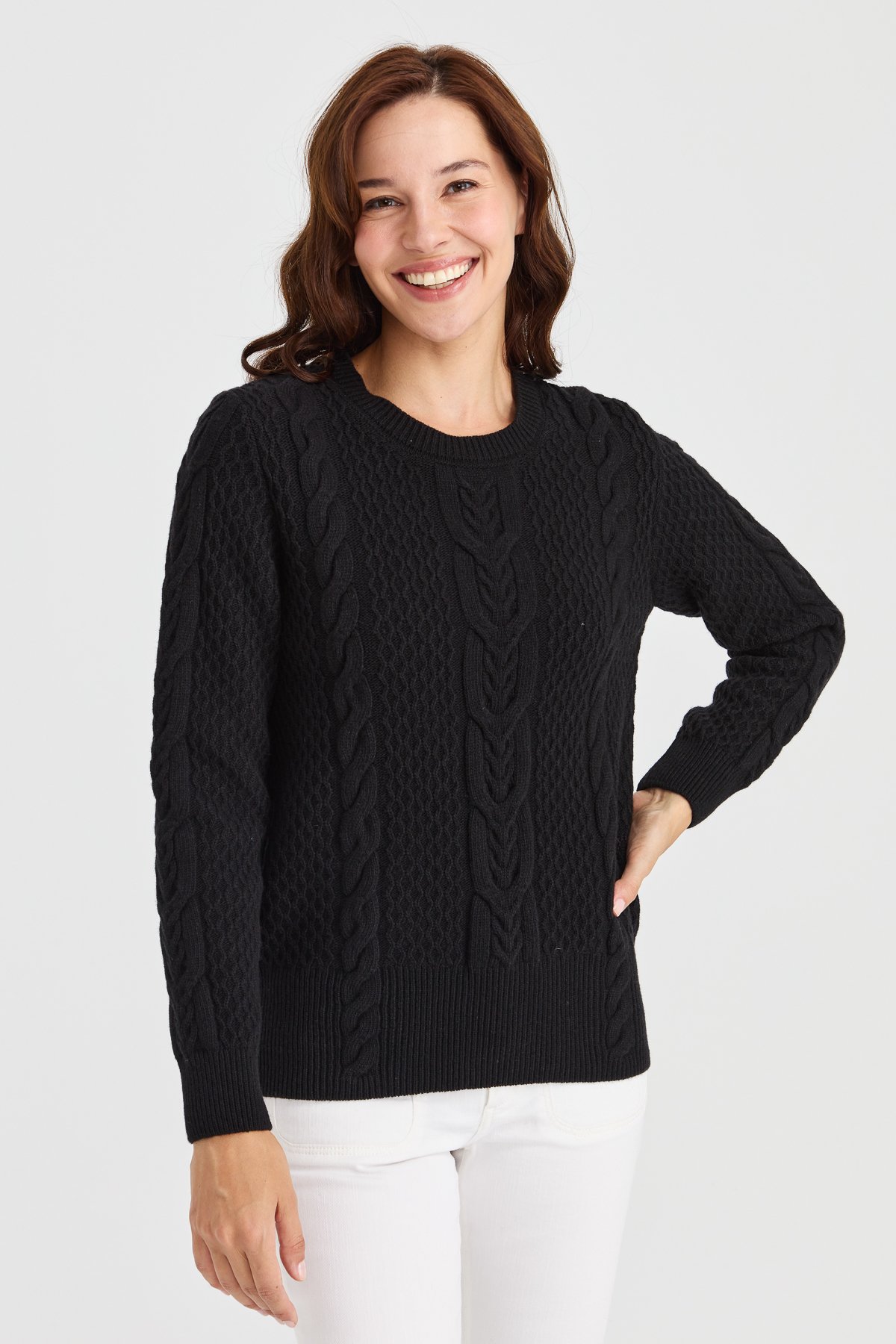 23034Kadın Sıfır Yaka Ortası Saç Örgü Yün Kazak Siyah