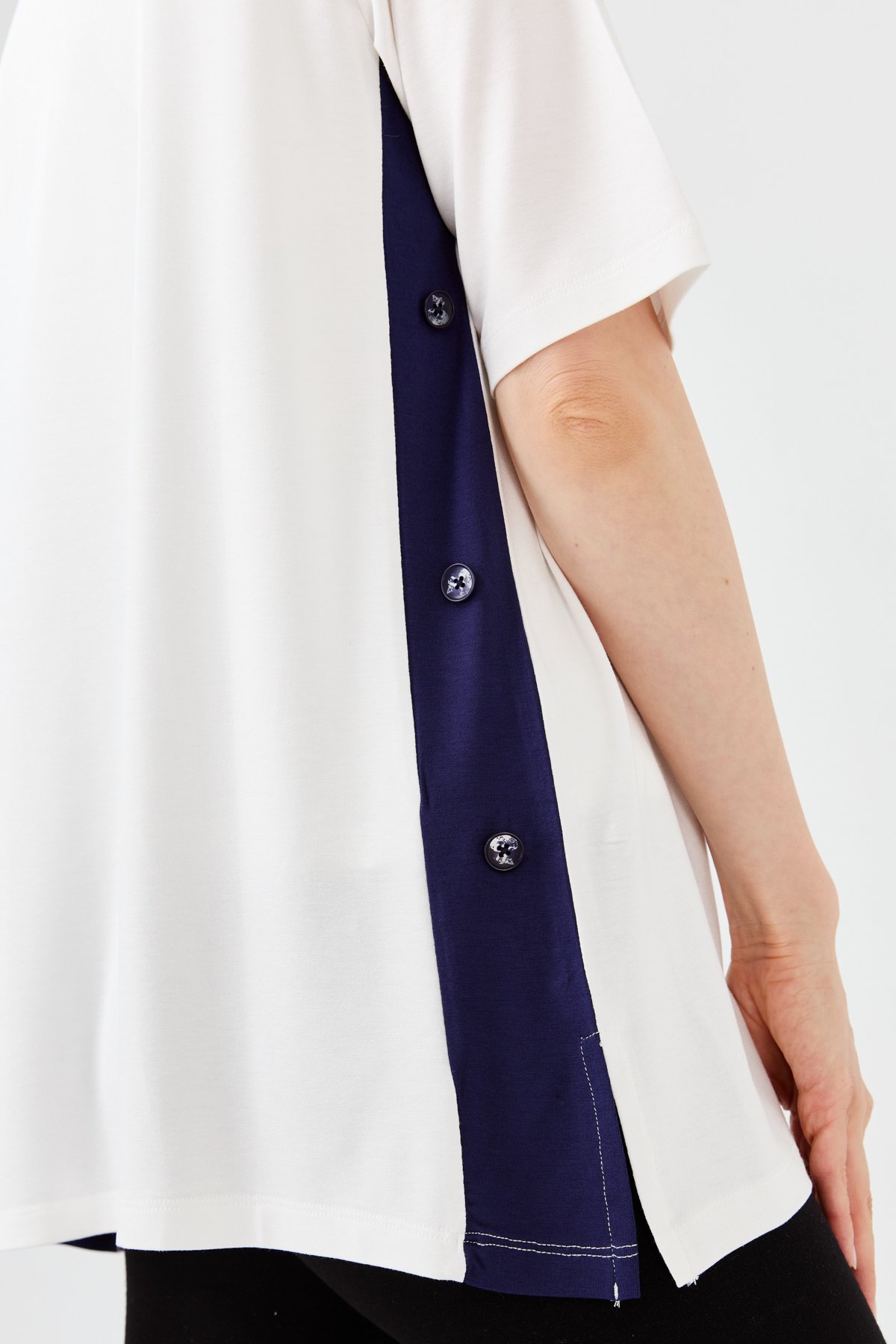 23780Kadın Sıfır Yaka Penye T-shirt Kemik