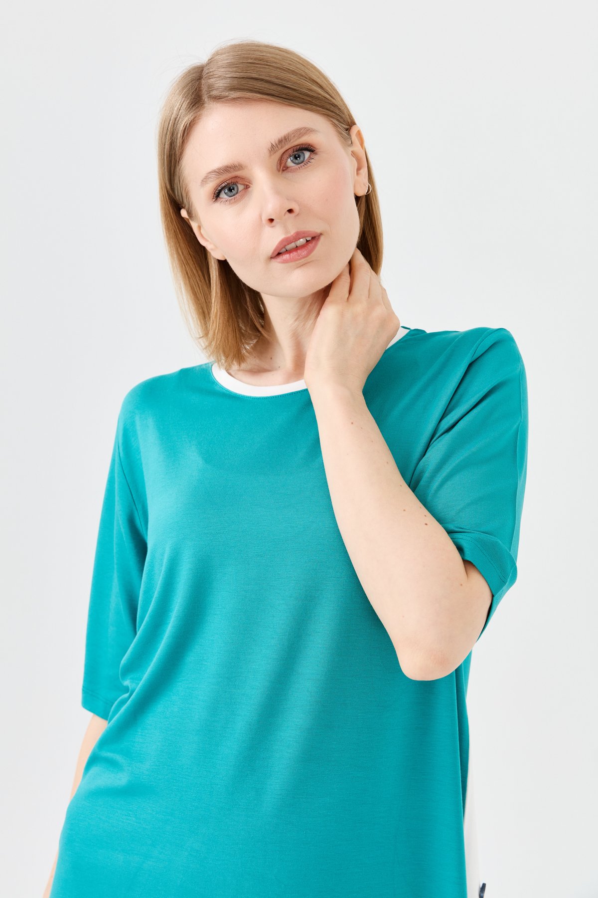 23780Kadın Sıfır Yaka Penye T-shirt Yeşil