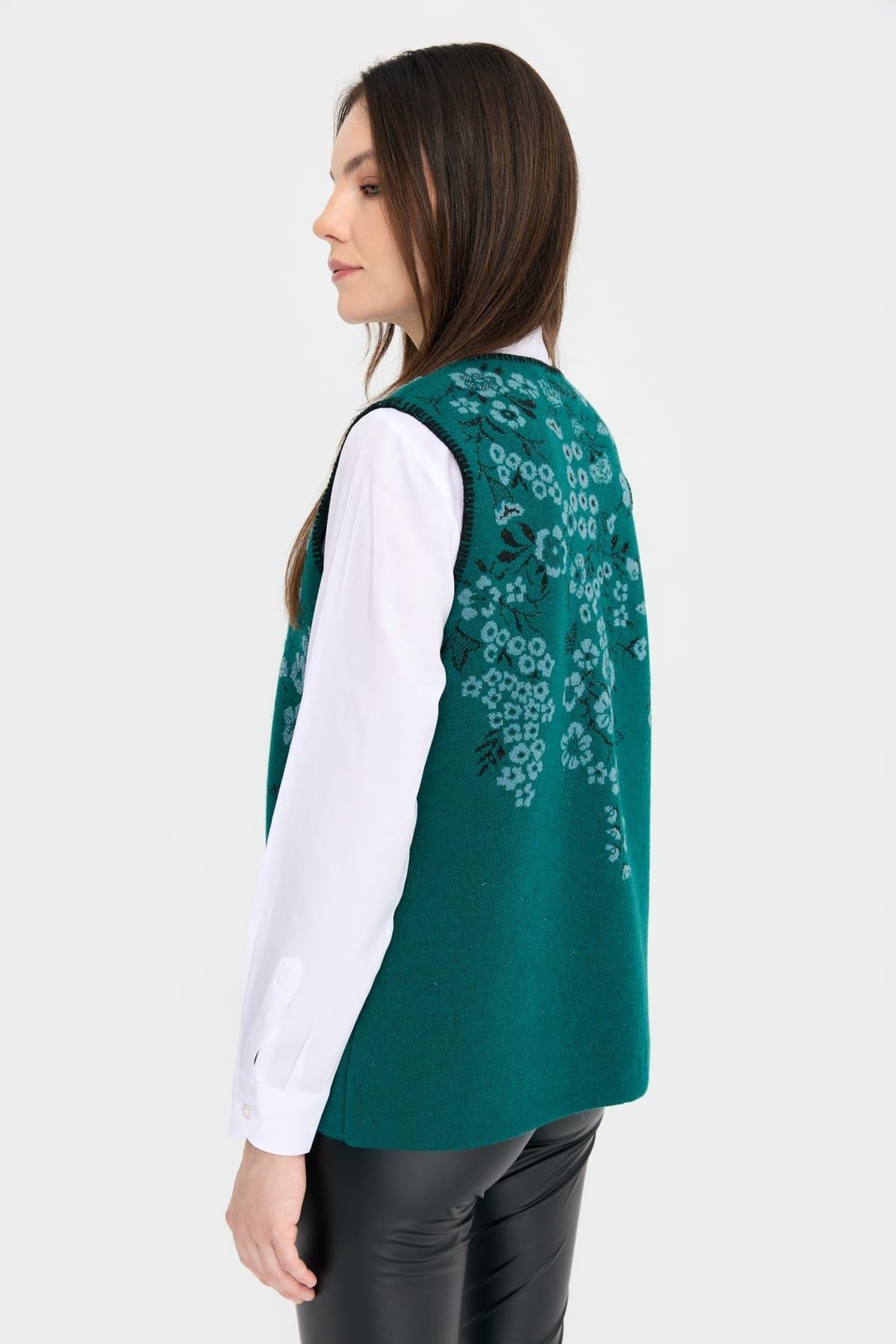 24117Kadın Sıfır Yaka Pıtırcık Çiçekli Yün Yelek K.Ö.başı