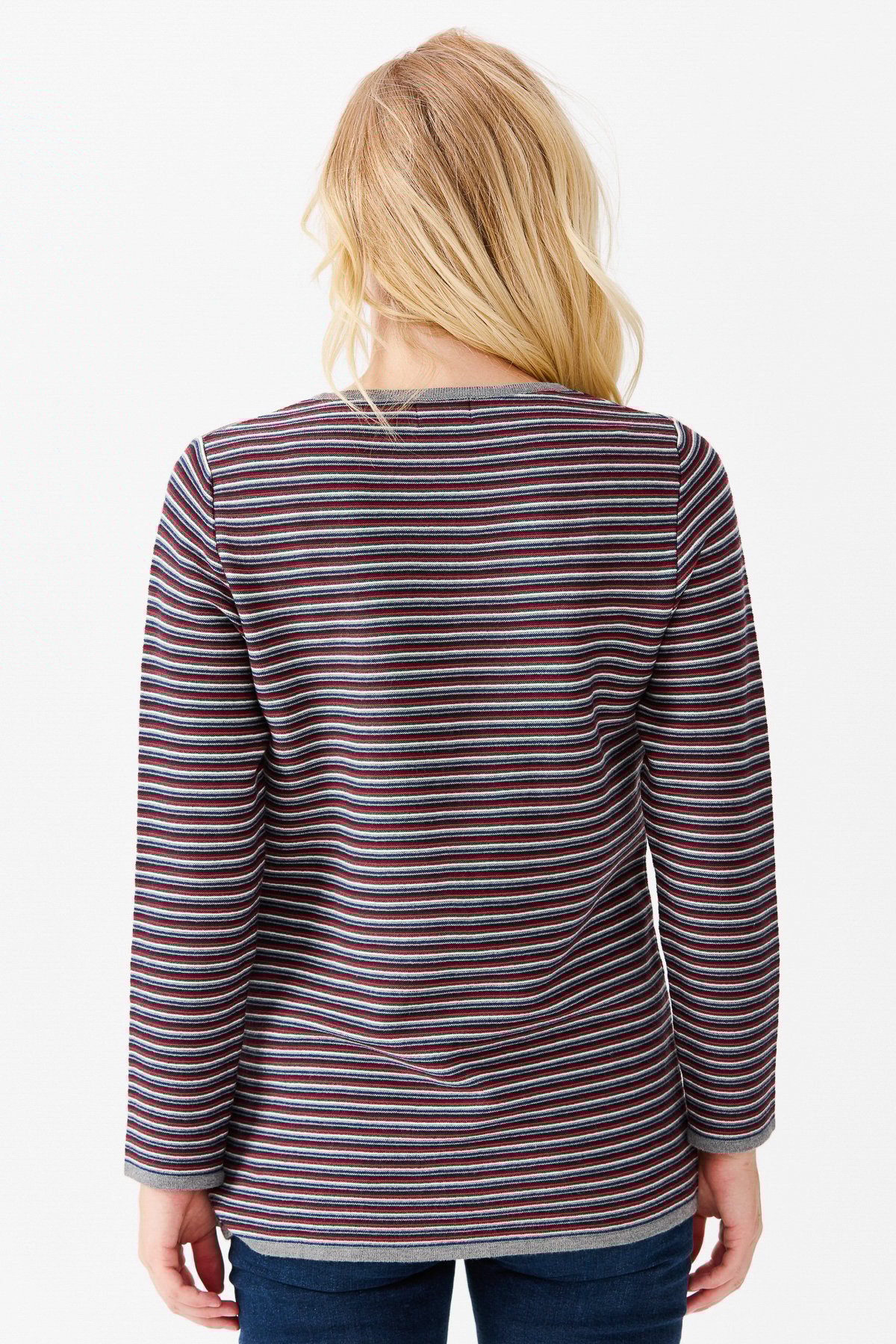 22078Женская туника с круглым вырезом в полоску, с одним боковым разрезом, на пуговицах, серая