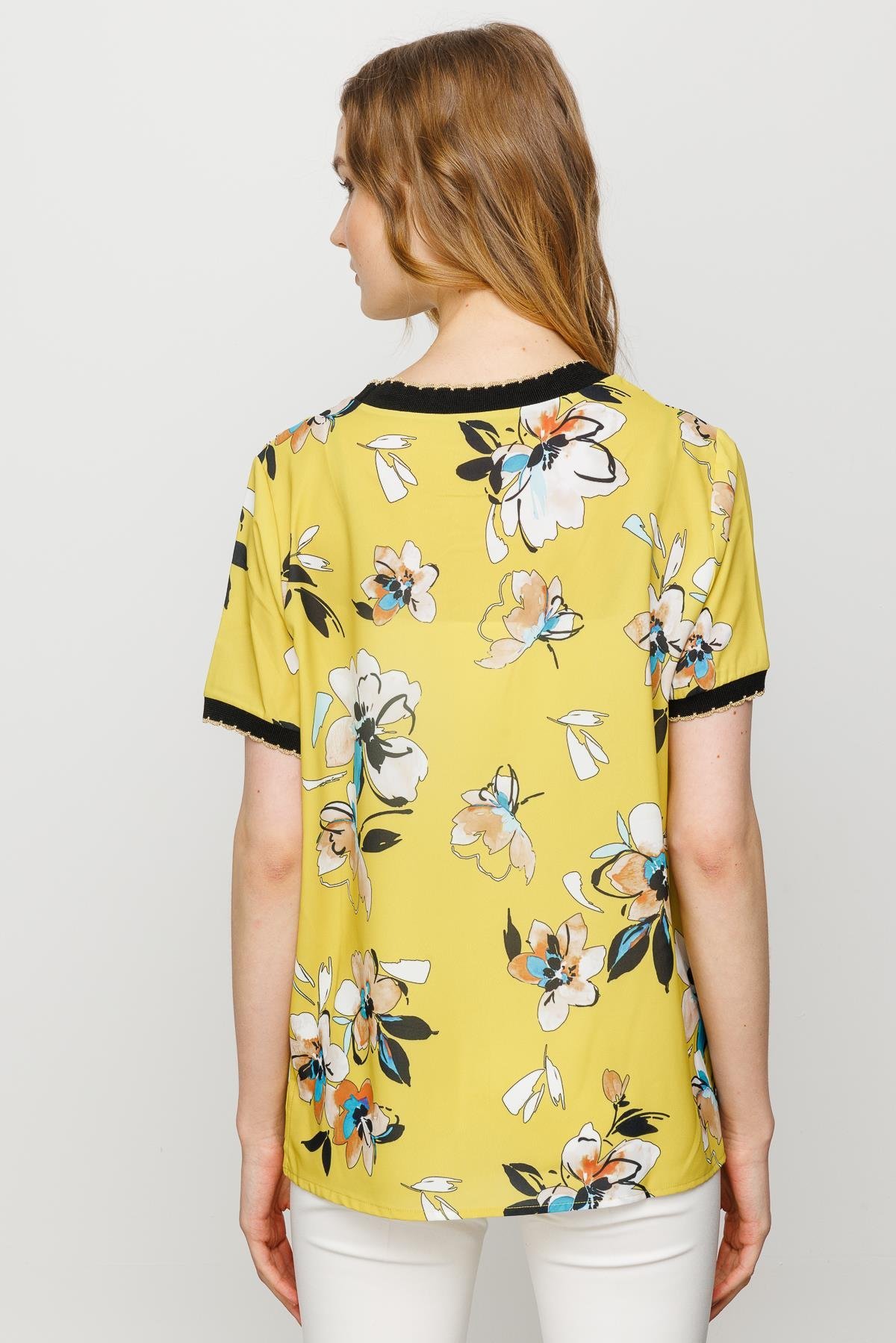 23473Kadın Sıfır Yaka Renkli Desenli Penye T-shirt Sarı