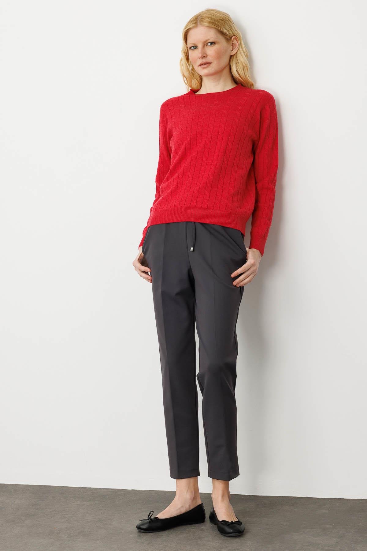 23329Kadın Sıfır Yaka Saç Örgülü Kazak Kırmızı