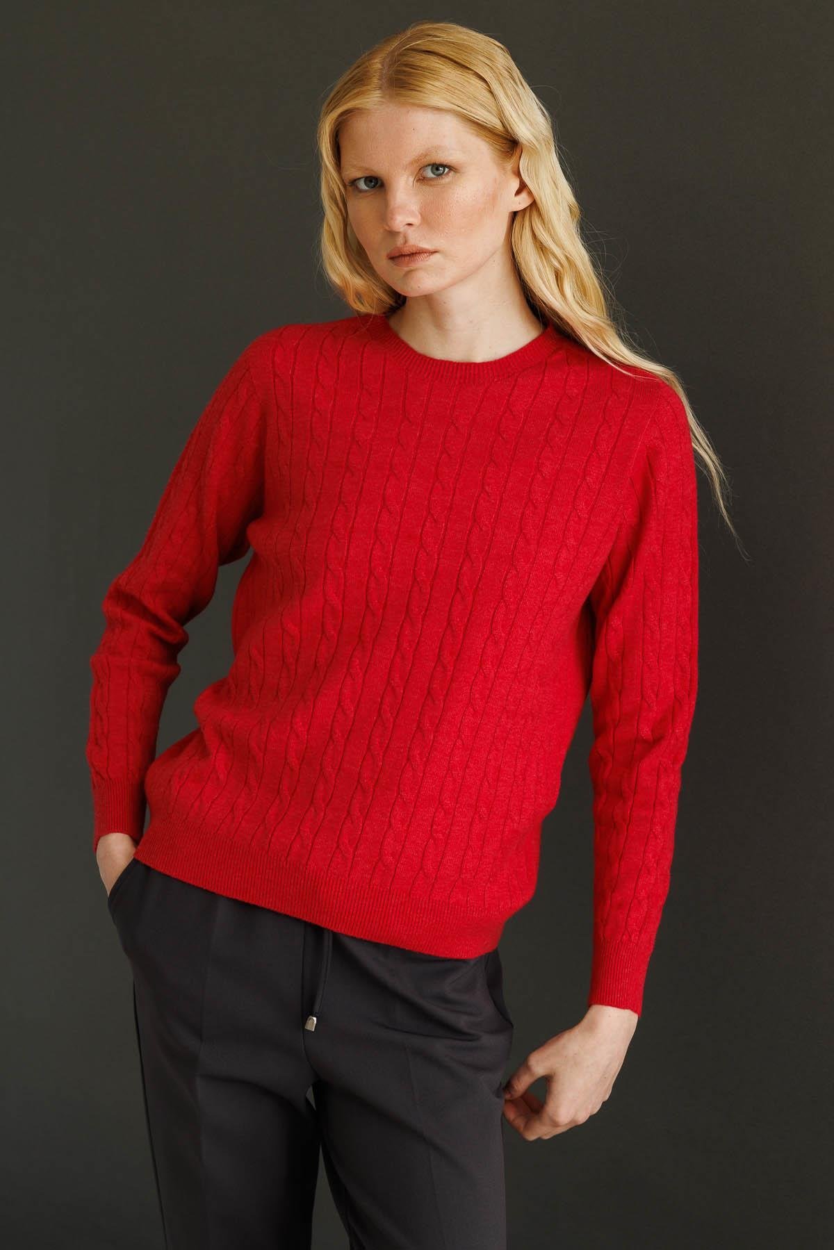 23329Kadın Sıfır Yaka Saç Örgülü Kazak Kırmızı