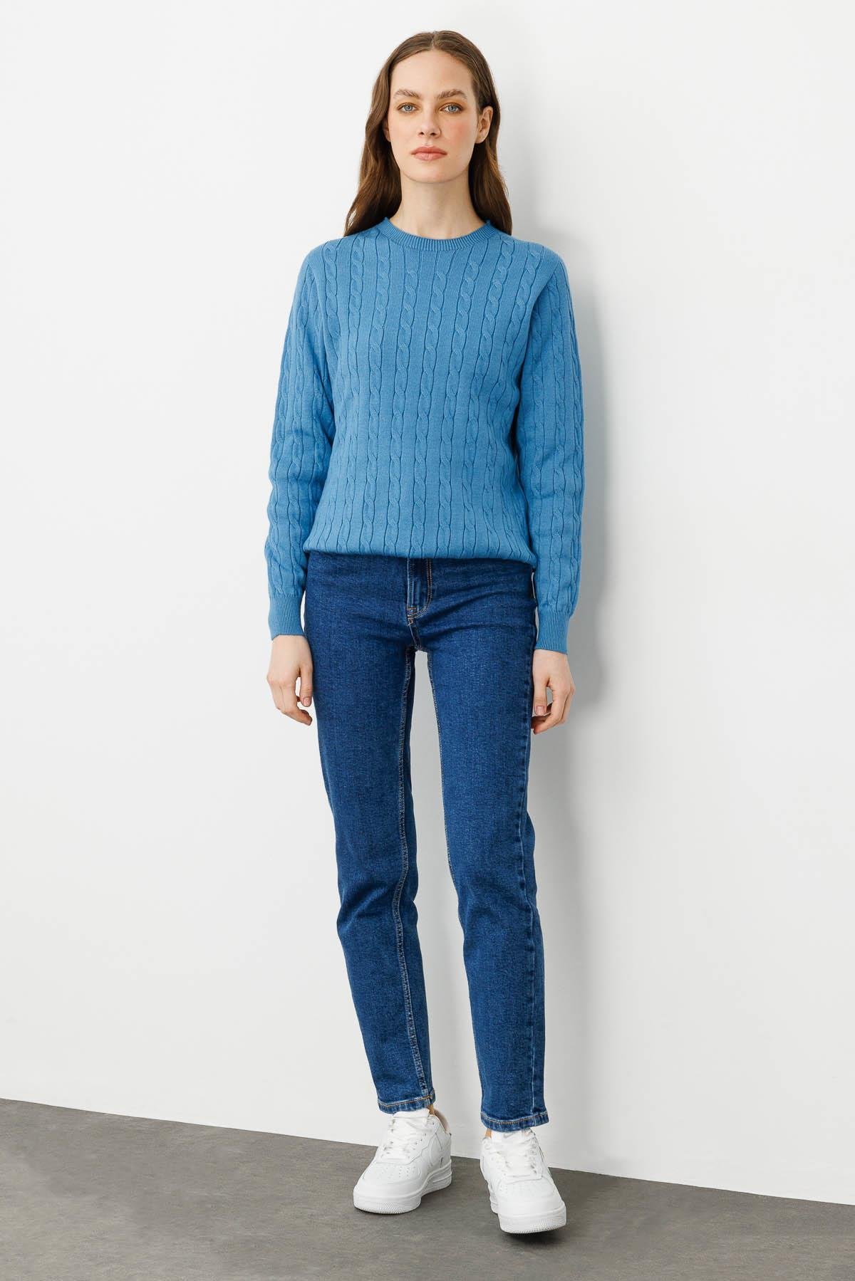23329Kadın Sıfır Yaka Saç Örgülü Kazak Mavi