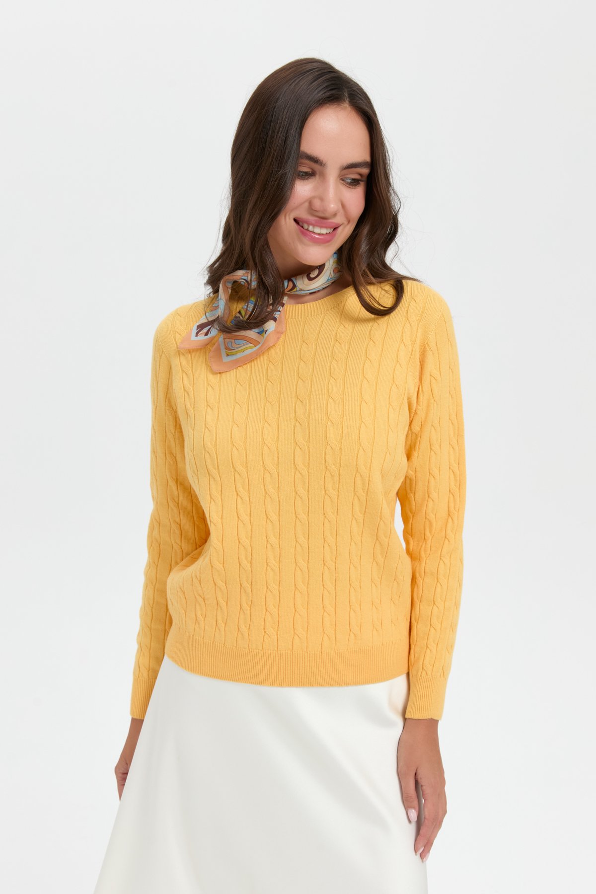 23329Kadın Sıfır Yaka Saç Örgülü Kazak Sarı