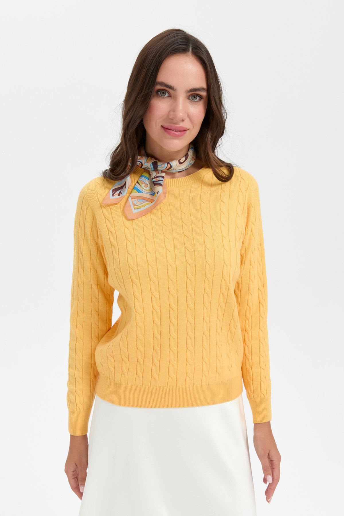 23329Kadın Sıfır Yaka Saç Örgülü Kazak Sarı