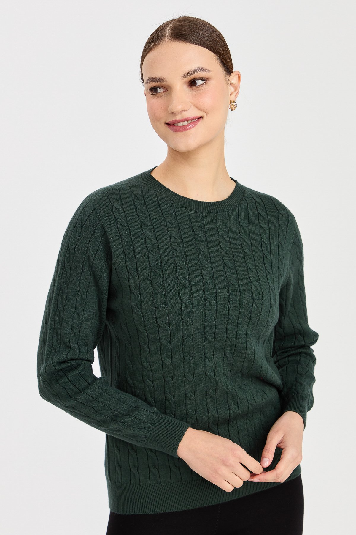 23329Kadın Sıfır Yaka Saç Örgülü Kazak Yeşil