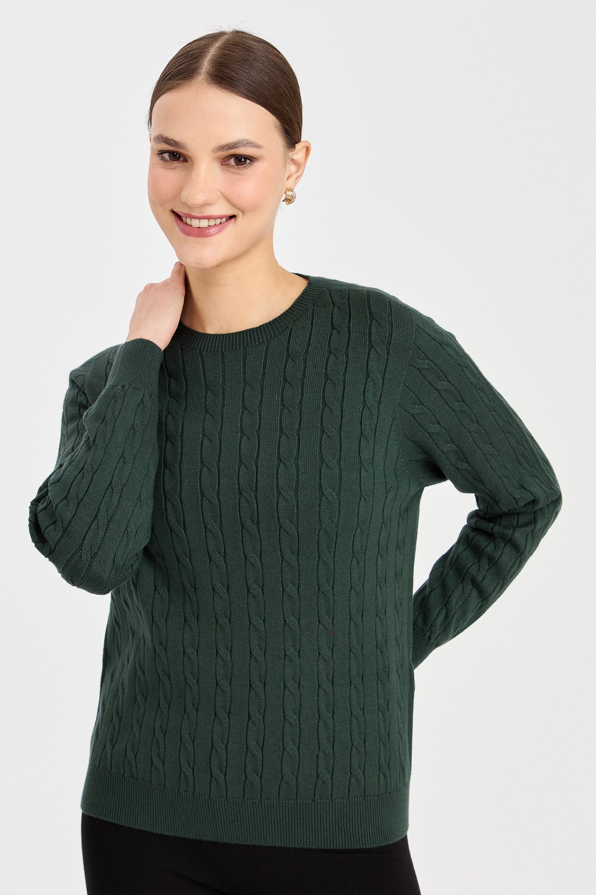 23329Kadın Sıfır Yaka Saç Örgülü Kazak Yeşil