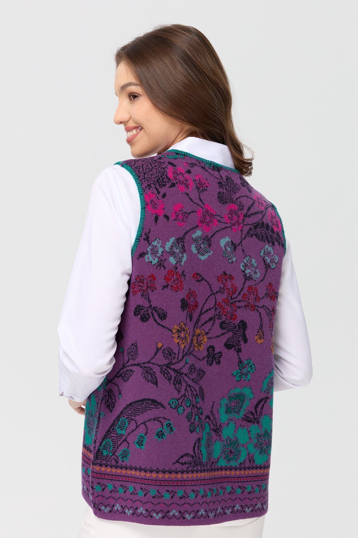 23119Kadın Sıfır Yaka Sarmaşık Desenli Yün Yelek A.Mor