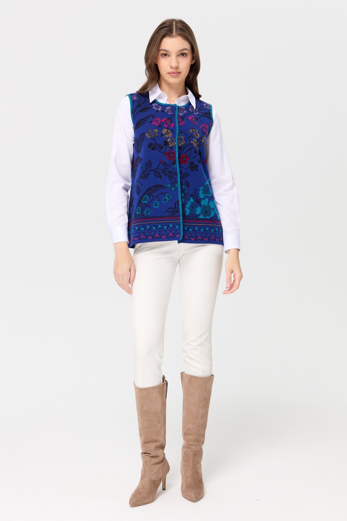 23119Kadın Sıfır Yaka Sarmaşık Desenli Yün Yelek K.Saks Mavi